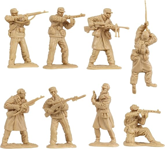 BMC Korean War Winter Battle - 24 American, North Korean, China Soldier Figures