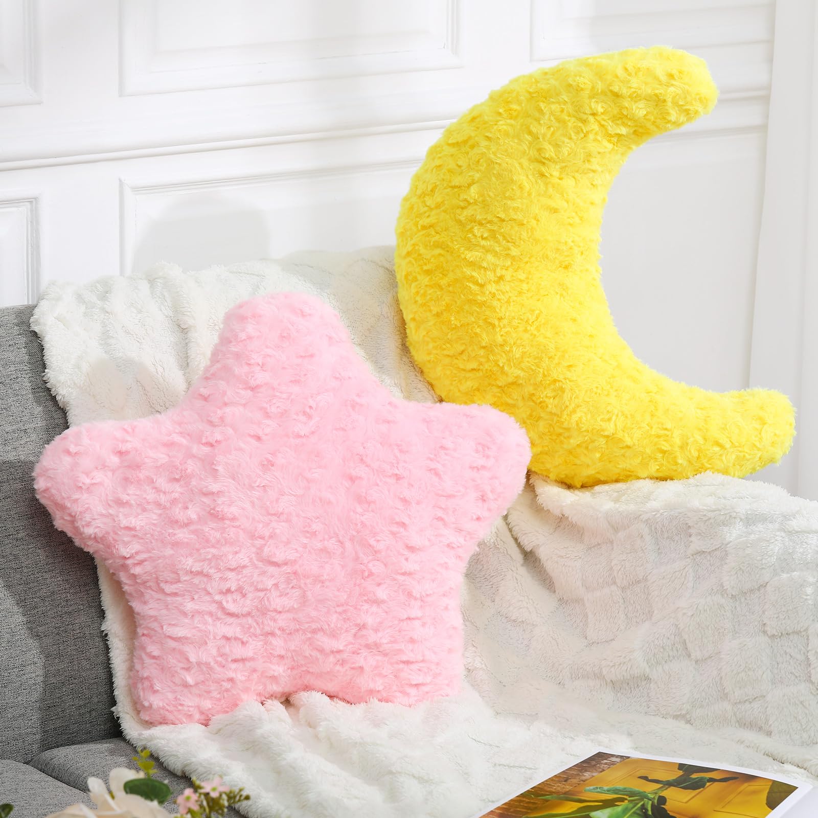 Beeveer Set di 2 cuscini a forma di stella e luna, 45 cm, graziosi cuscini in peluche per divano letto, divano, morbido cuscino a mezza luna con decorazione per camera da letto, soggiorno, dormitorio