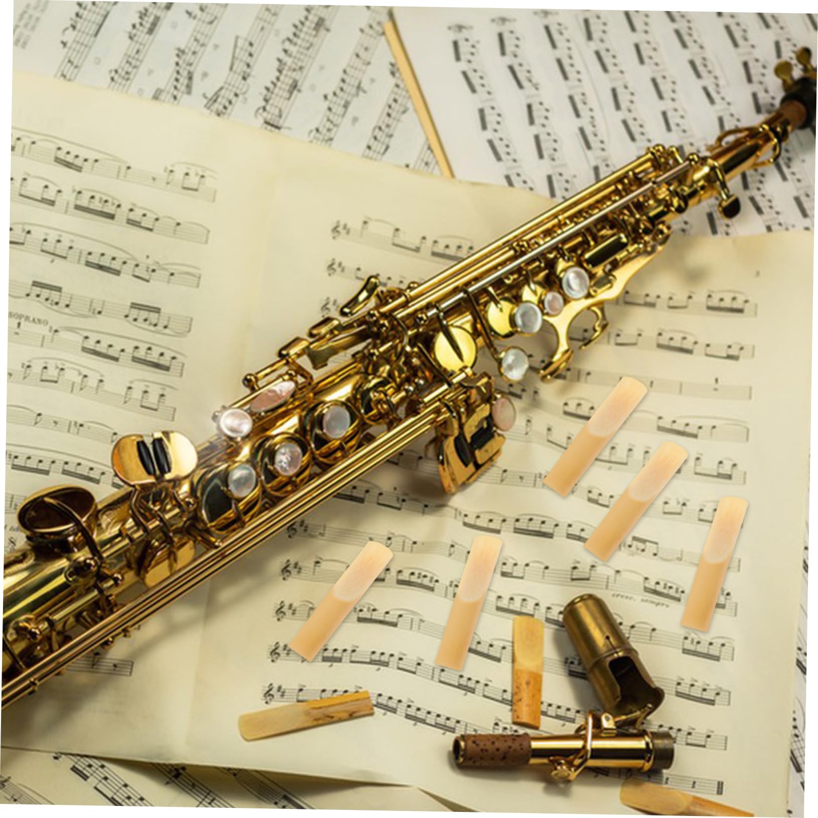 HEMOTON 50 Pcs caña de saxofón cañas de saxofón alto 1,5 cañas de saxofón cañas de clarinete caña eb Accesorios de saxofón Accesorios saxofón caña para principiantes fuerza 1.5 cañas Junco