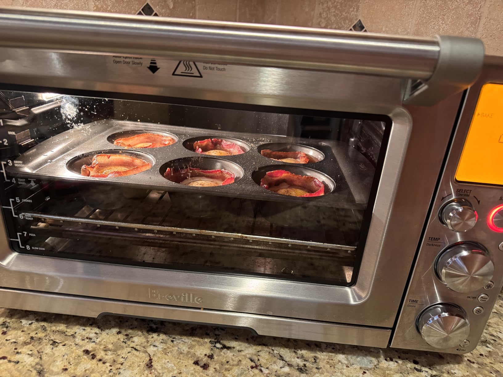 Excellent, highly versatile counter top oven, but long term longevity questionable