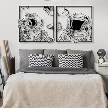Metal Wall Decor, Astronaut Metal Wall Decor Set of 2, Large Metal Astronaut Wall Sculpture, Diver Metal Wall Art, Ocean and Space Decor, Modern Living Room Art (19.6 x 19.6 / 50 x 50 cm (for each panel), gold)