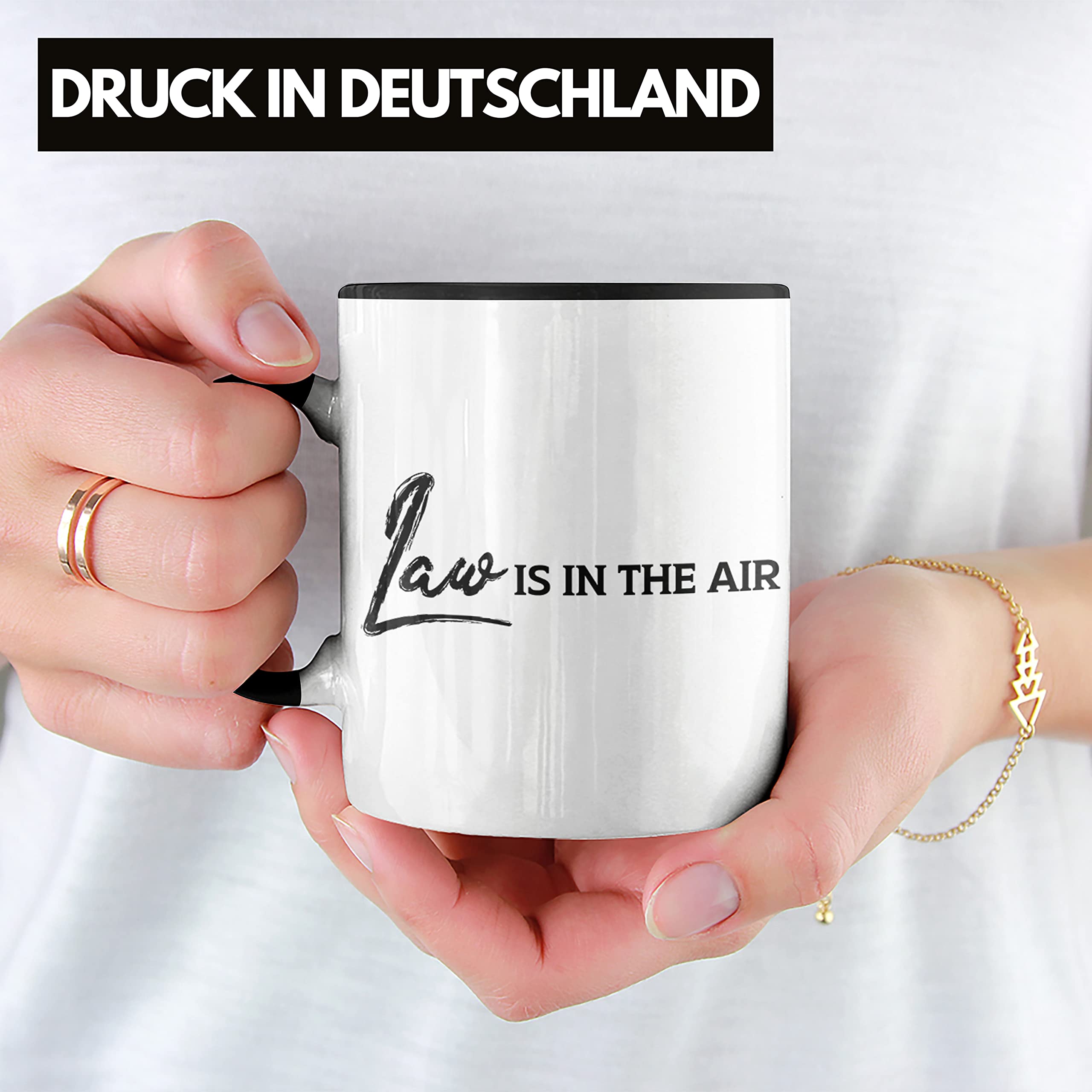 Trendation Jura Geschenk-Tasse Mit Lustigem Spruch – Für Jurist:in, Staatsexamen, Schwarz, Spülmaschinenfest, Aus Deutschland