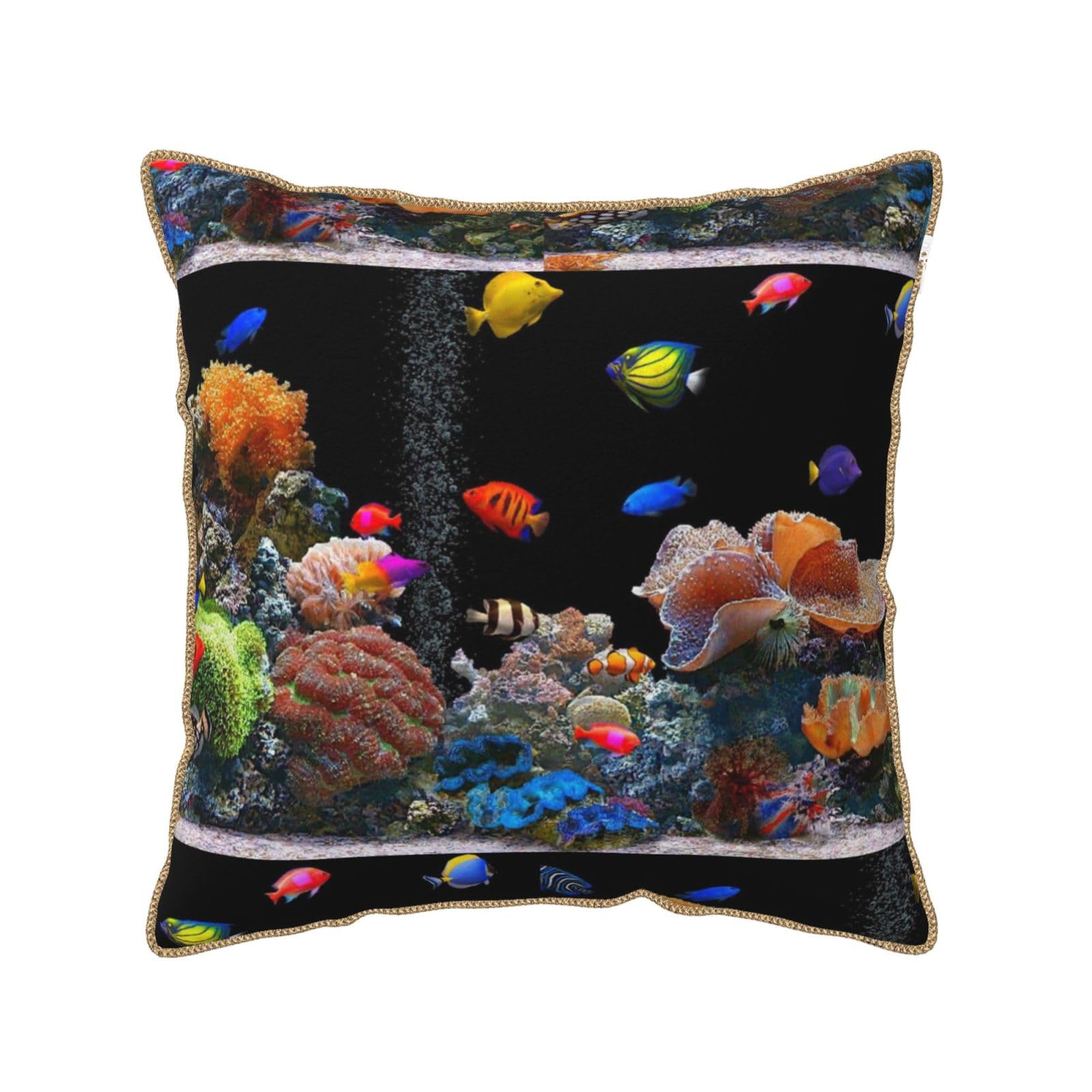 Housse de coussin en velours imprimé aquarium pour décorer un salon cocooning