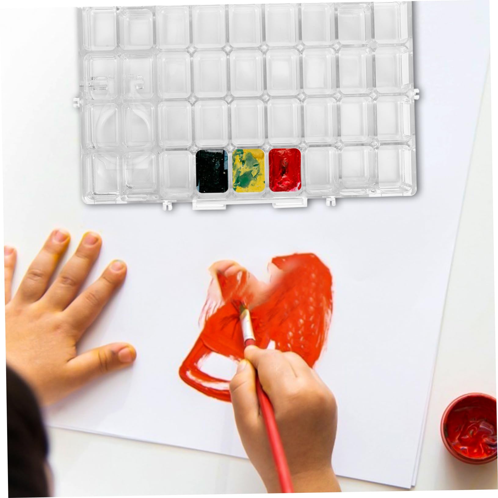 Leerer Aquarellfarbenkasten aus Kunststoff mit 36 Fächern
