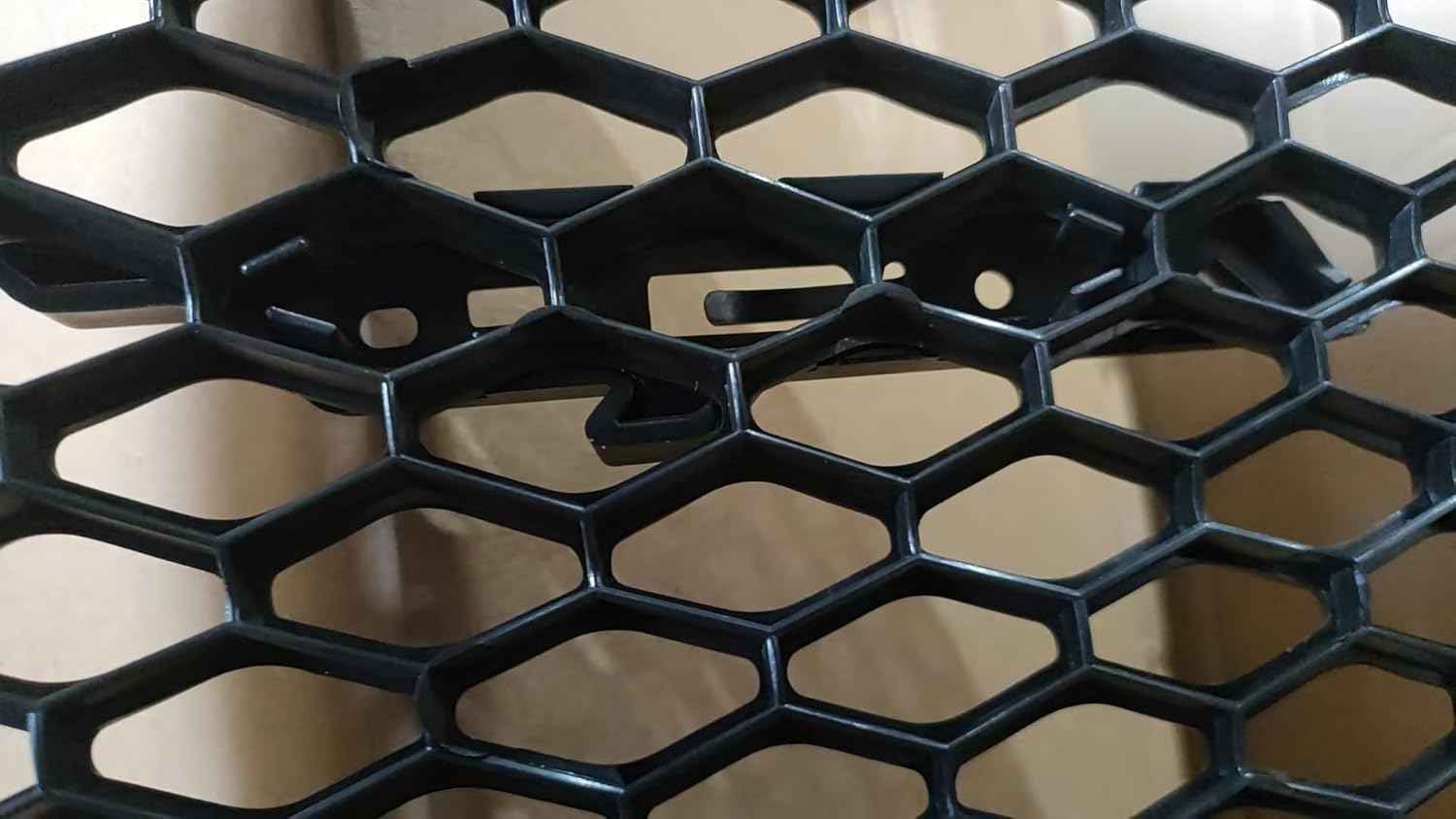 Front Grille compatible with 2015-2022 Chrysler 300