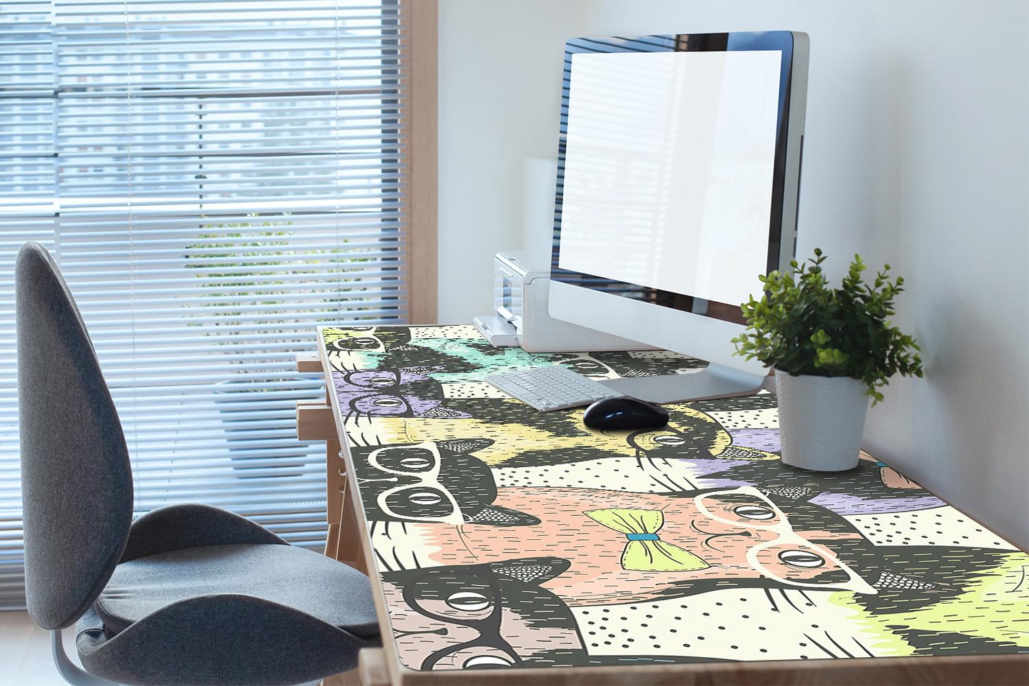 Couverture De Bureau 120x60 cm pour L’espace de Travail Antidérapante Protection des Surfaces Vinyle PVC Idéal à la Maison Imperméable Facile à Nettoyer Bords Arrondis - Chats à lunettes