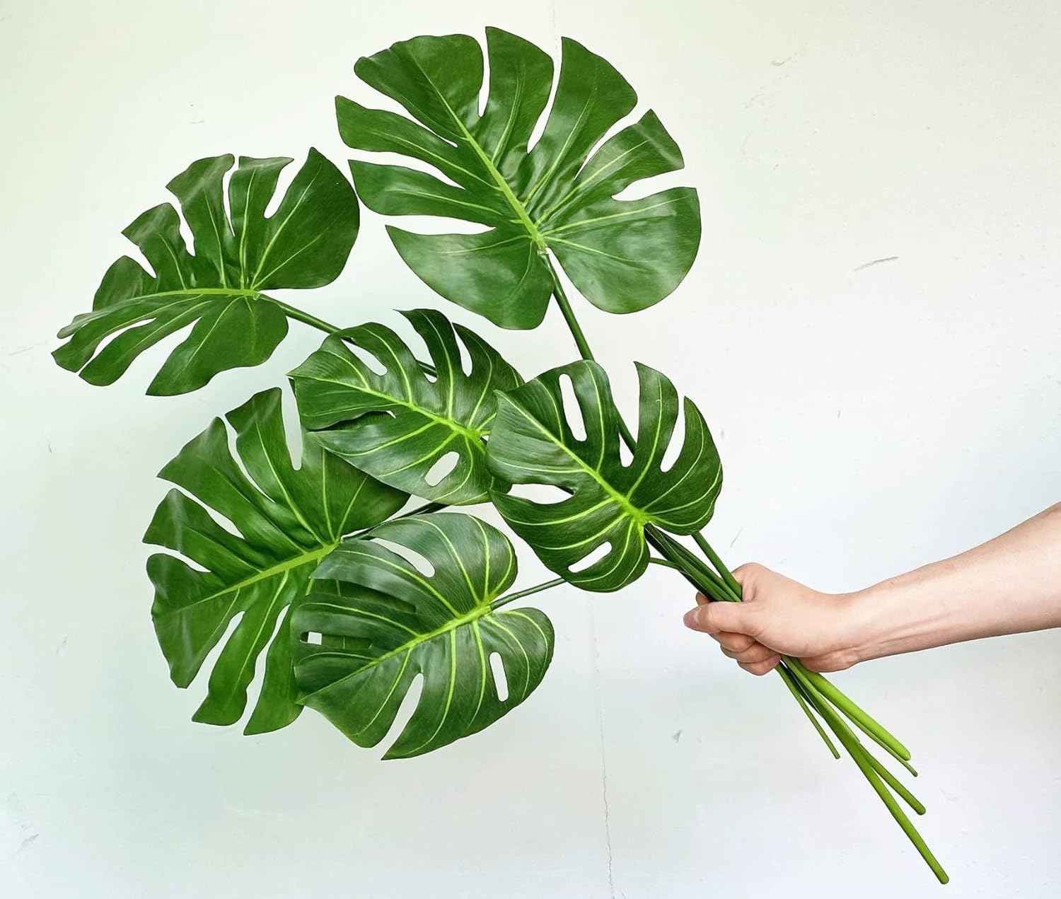 Artificial Monstera Leaves Real Touch Monstera Deliciosa Plant Leaf Stems Faux Tropical Palm Tree Greenery for for Home Indoor Outdoor Decor (Green - Pack of 6pcs)