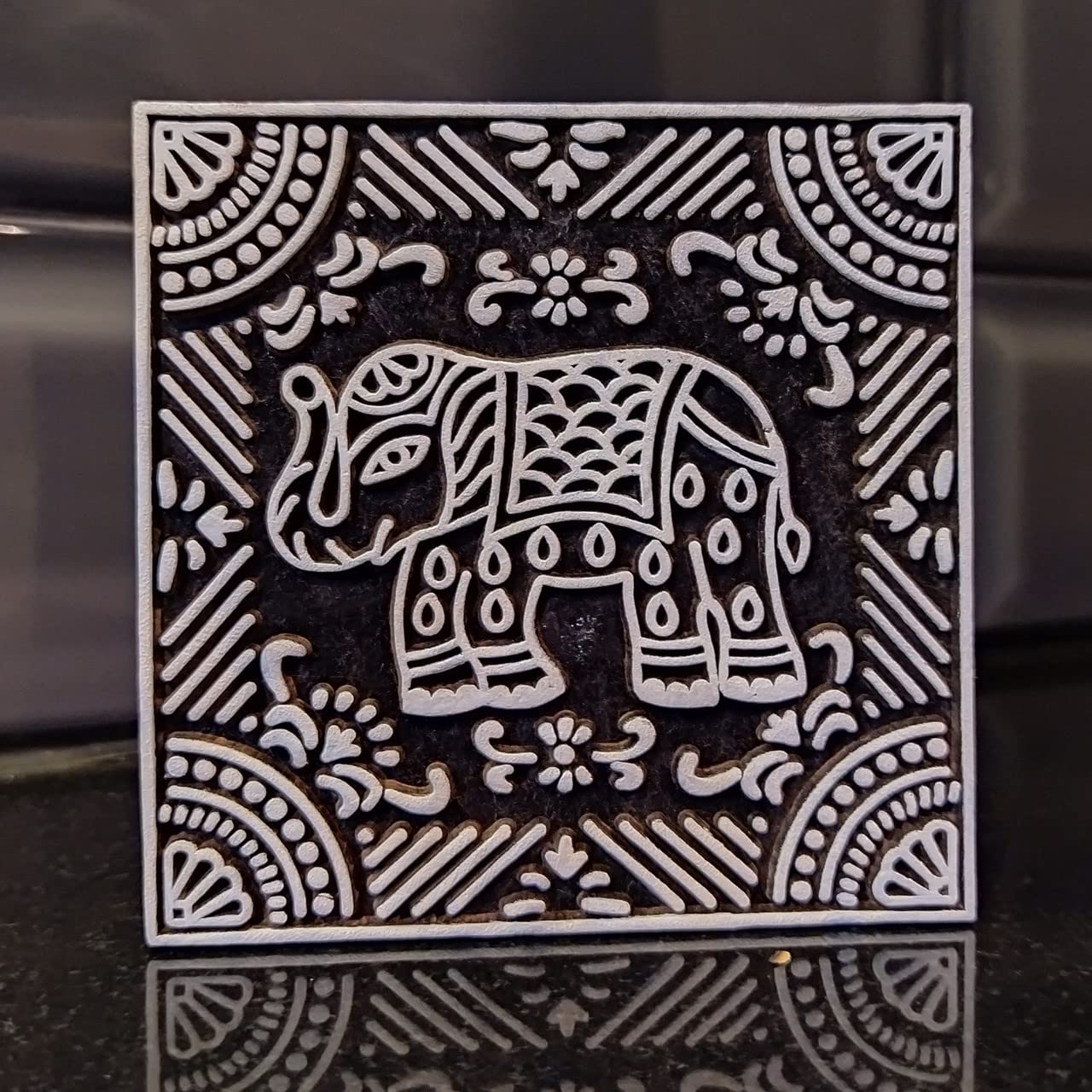 ecofynd Square Wood Block Stamps (Pack of 1), Wooden Blocks for Block Printing Stamp Set, Artistic Shapes Craft Kids Saree Border DIY Henna Fabric Textile Paper Clay Pottery Hand-Carved (BLOCK005)