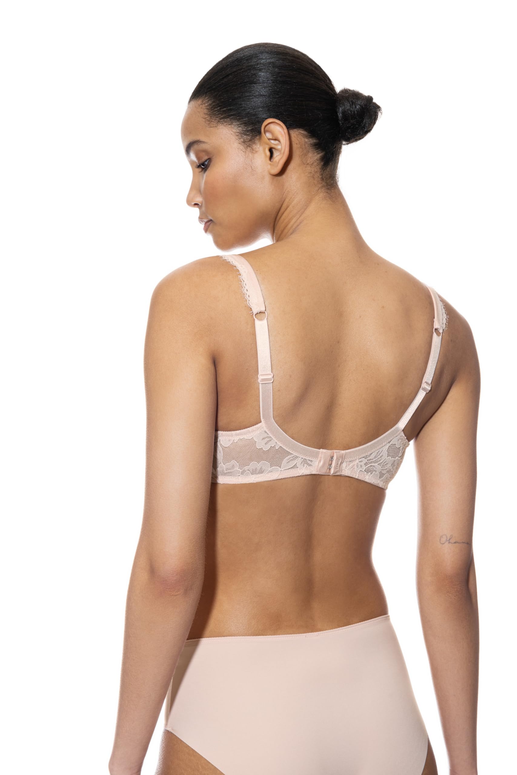 Mey Damen BH - Spacer-BH mit floraler Spitze - Atmungsaktiv und super leicht - Serie Amazing - 74238