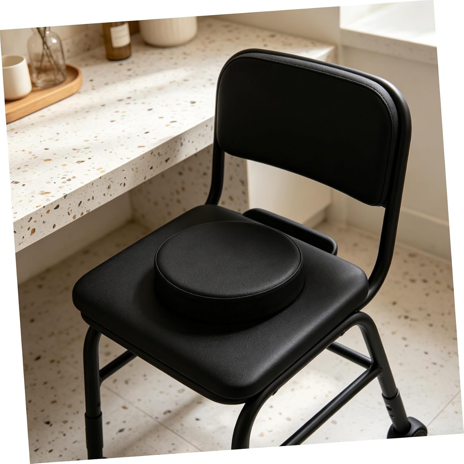 Ergonomic Waterproof Pu Pad Round Transfer Hoist Seat Cushion with Cotton Cover, Easy to Wipe Clean for Commode Chairs and Patient Lifting Devices for Bathrooms and Multiuser