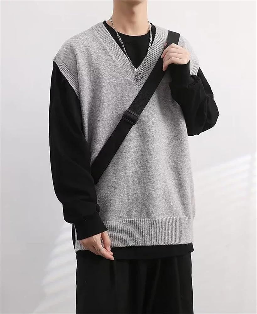 さらに100円引き◆YESEYESEE◆One Pocket Knitted V-Neck Vest yeseyesee Stripe Knit Vest - Yellow | International Store