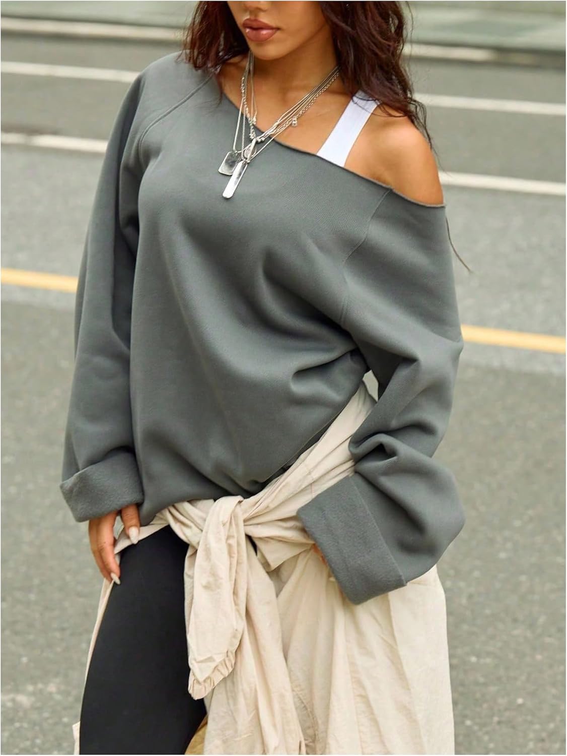 SOLY HUX Women's Off the Shoulder Sweatshirt Long Sleeve Loose Casual Fall Pullover Tops Streetwear - Image 3