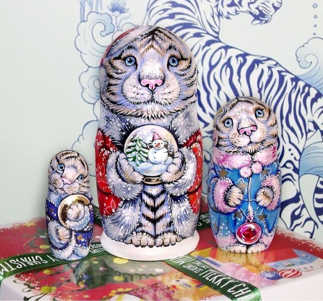 ロシア雑貨☆干支トラのオーナメント(ブルー)ミラ作 縁起物 マトリョーシカ