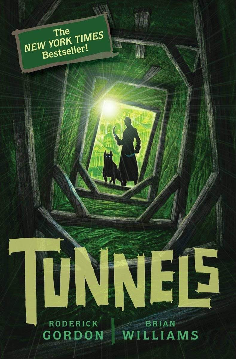 Tunnels (Book 1) Roderick Gordon, Brian Williams 9780545078818