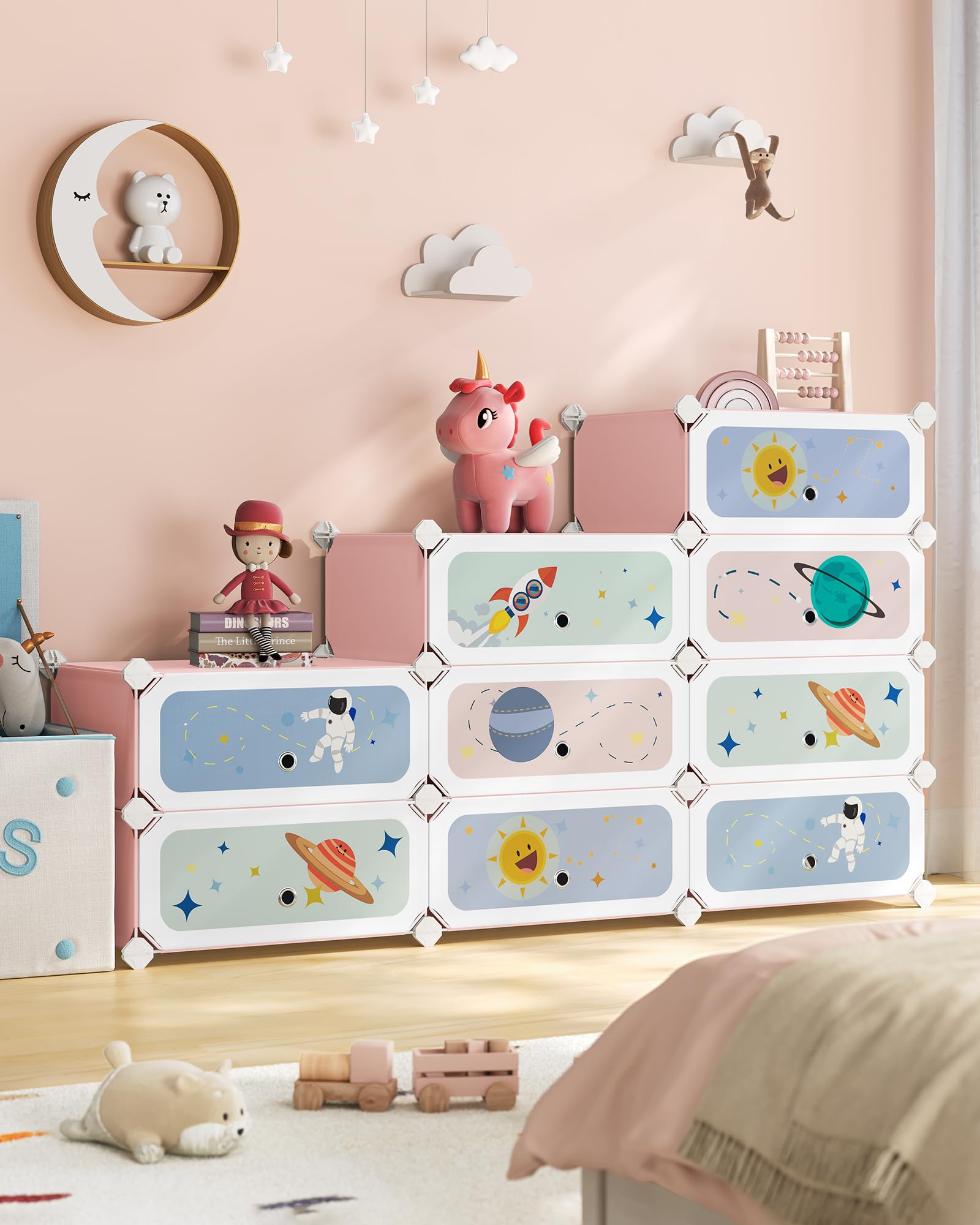 SONGMICS LPC907R01 Étagère modulaire à 12 Cubes en Plastique avec Portes pour vêtements, Chaussures, Jouets 31 x 81 x 106 cm Rose