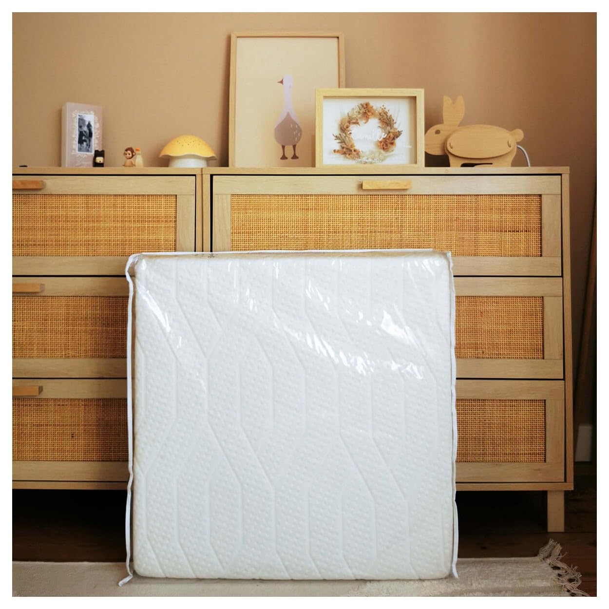 Candide - Matelas bébé 60x120cm pliant 2 parties Zen Bambou - Matelas lit bébé 60x120 doux, absorbant - Matelas pour lits de bébé naturellement antibactérien, déhoussable - Fabriqué en France