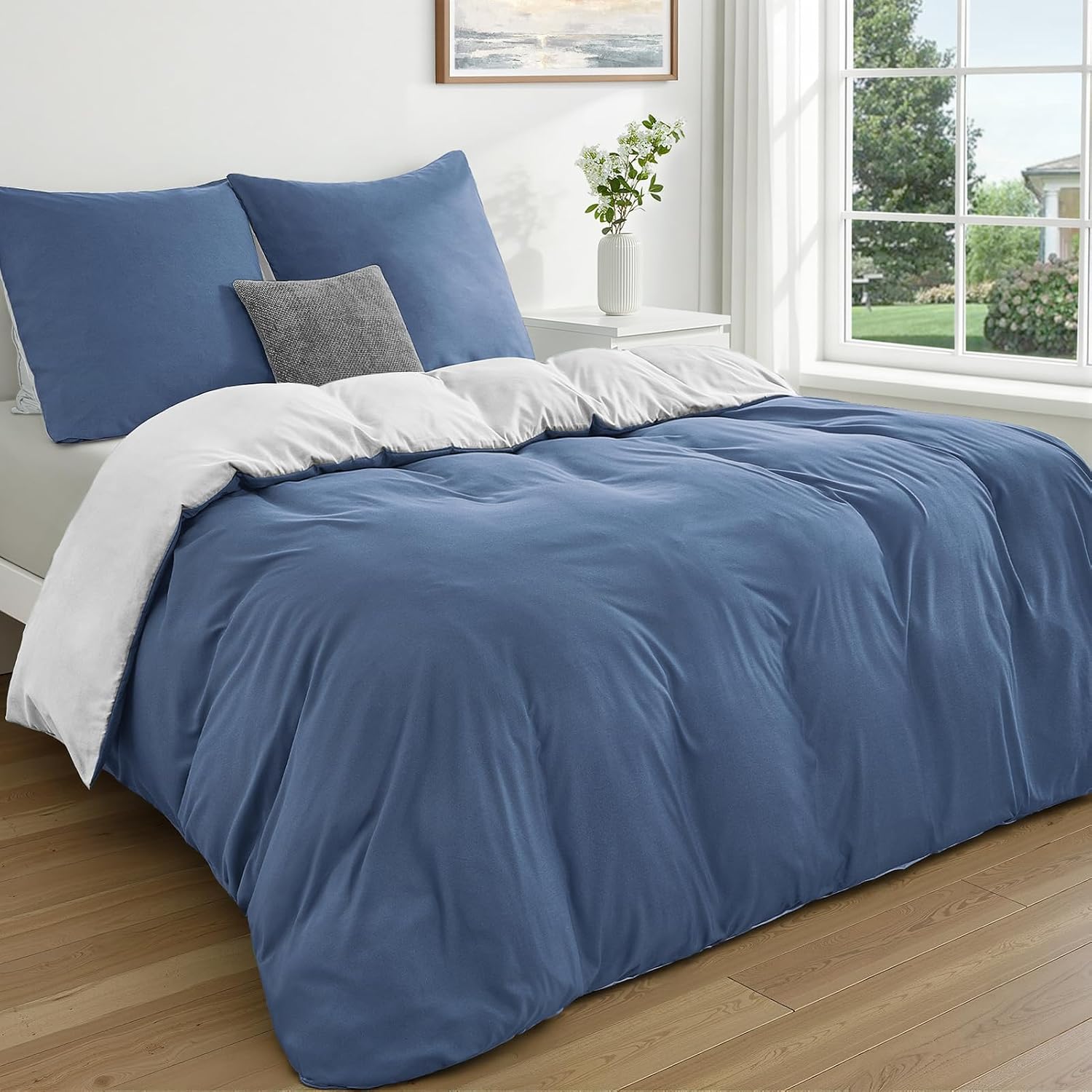 Blue/White