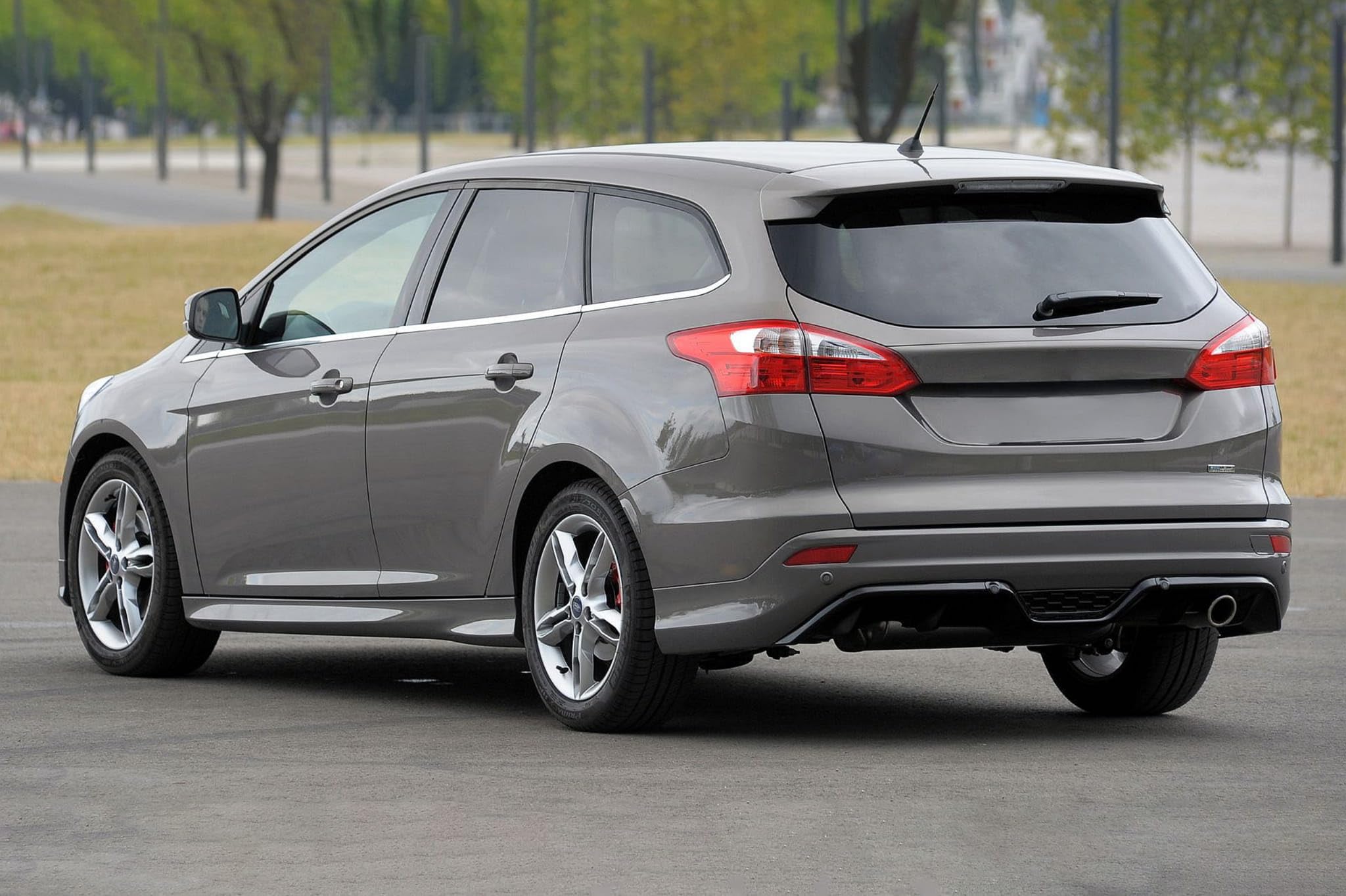 Kofferraumabdeckung Laderaumabdeckung für Ford Focus MK3 III Kombi 2010-2019