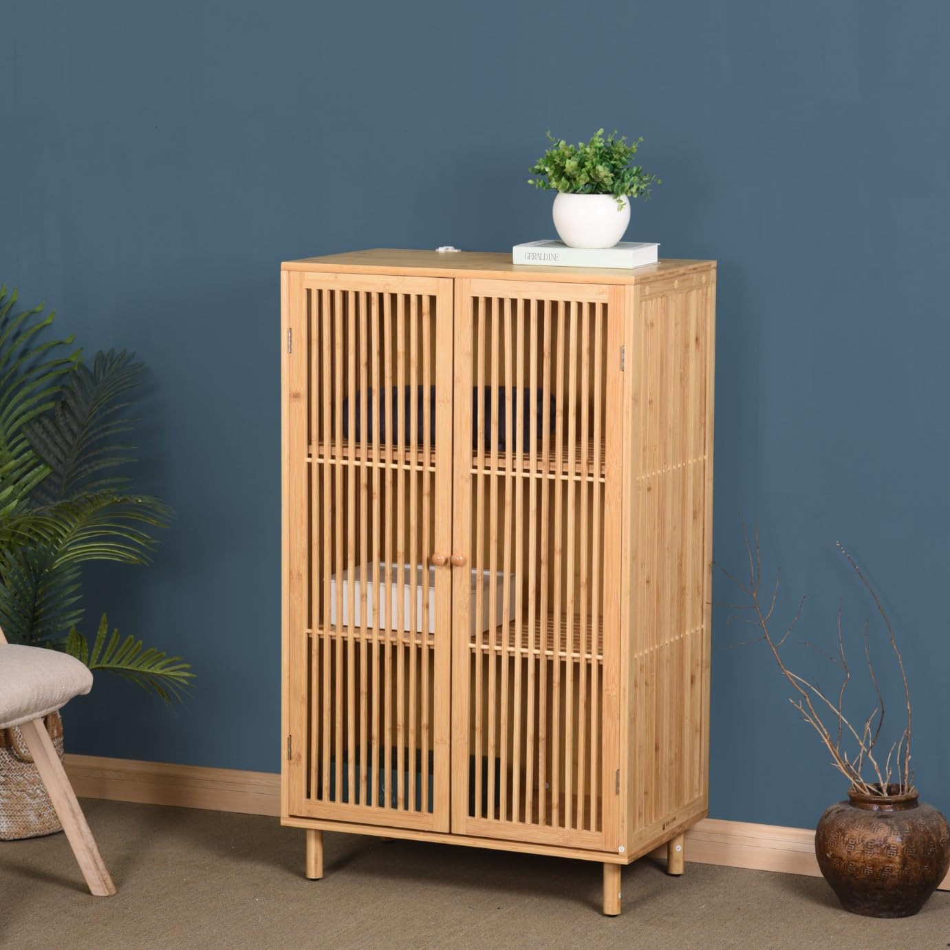 Beistellschrank mit 2 Türen Bambusschrank Kommode Schrank aus Bambus mit 3 Ablageflächen Aufbewahrungsschrank 110x66x40cm Natural
