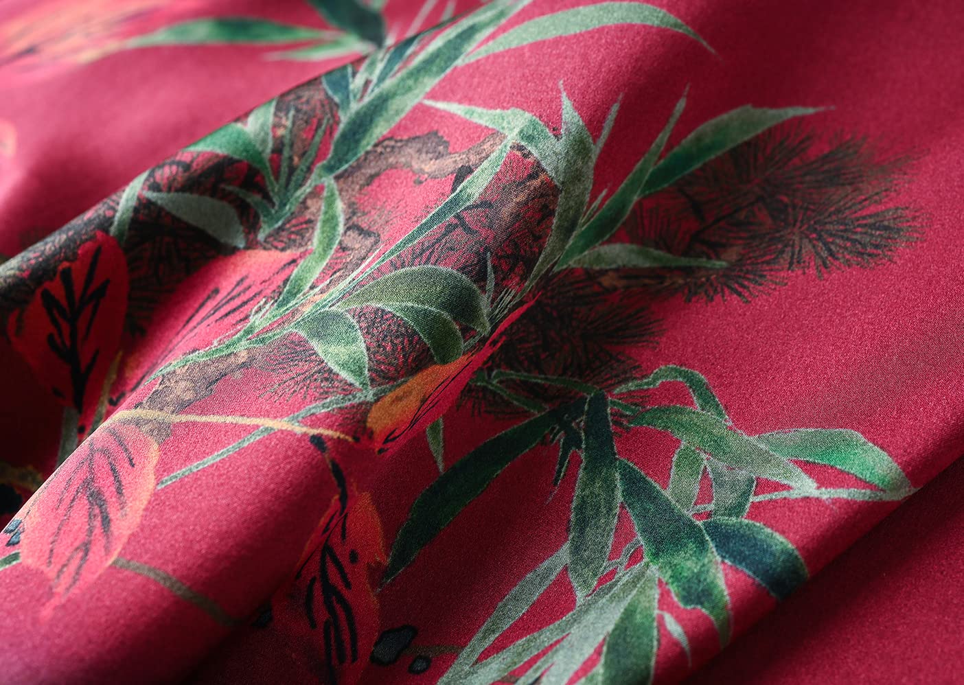 Damen Kurz Robe Bademantel aus 100% Seide, Nachthemd Pyjama