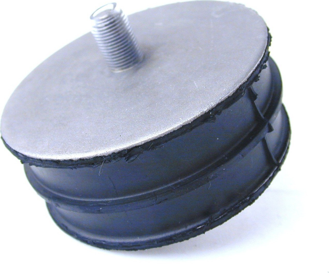 URO Parts JLM1010 Engine Mount