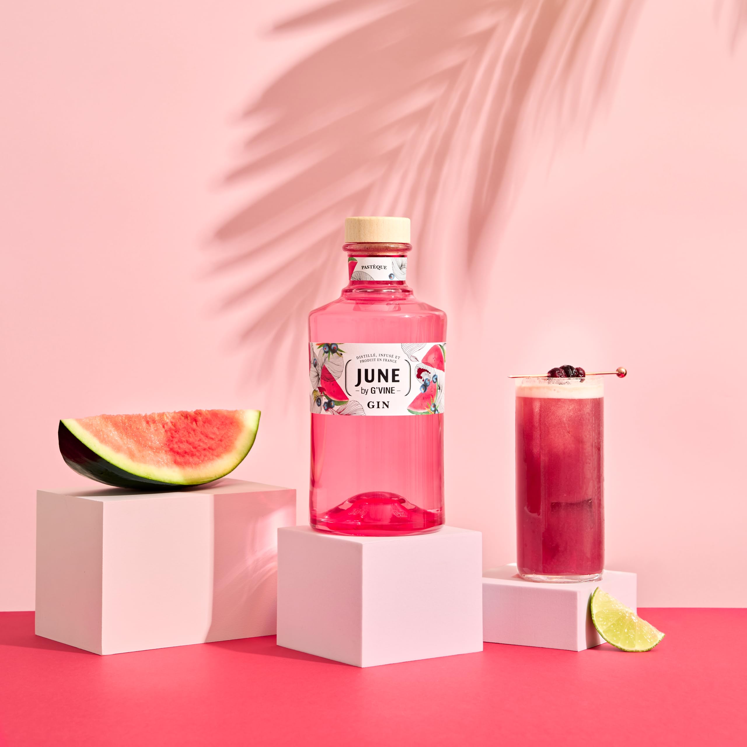 June by G-Vine Ginebra Sandía 70 cl – Gin Premium Floral y Sedosa - Elaborada con Uva y Fruta Natural – Ideal para Gin Tonic y Cócteles - 37,5% Vol