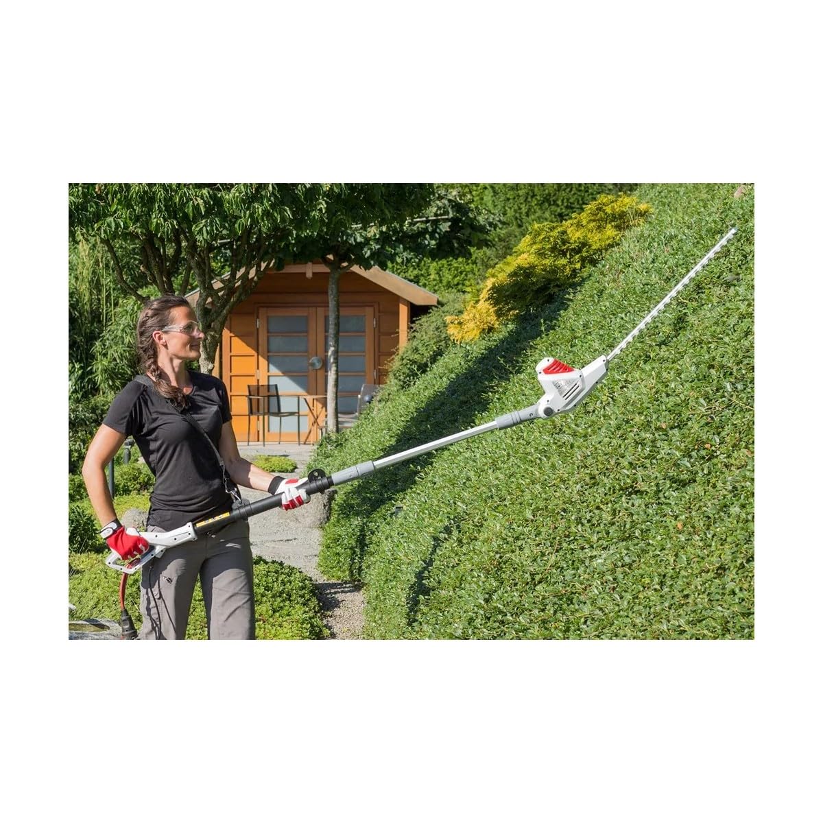 Tamaño seto telescópico con cable, 600 W, hoja de corte 59 cm, corte 51 cm, tamaño seto sobre palo ajustable, 1,95 – 2,40 m IKRA
