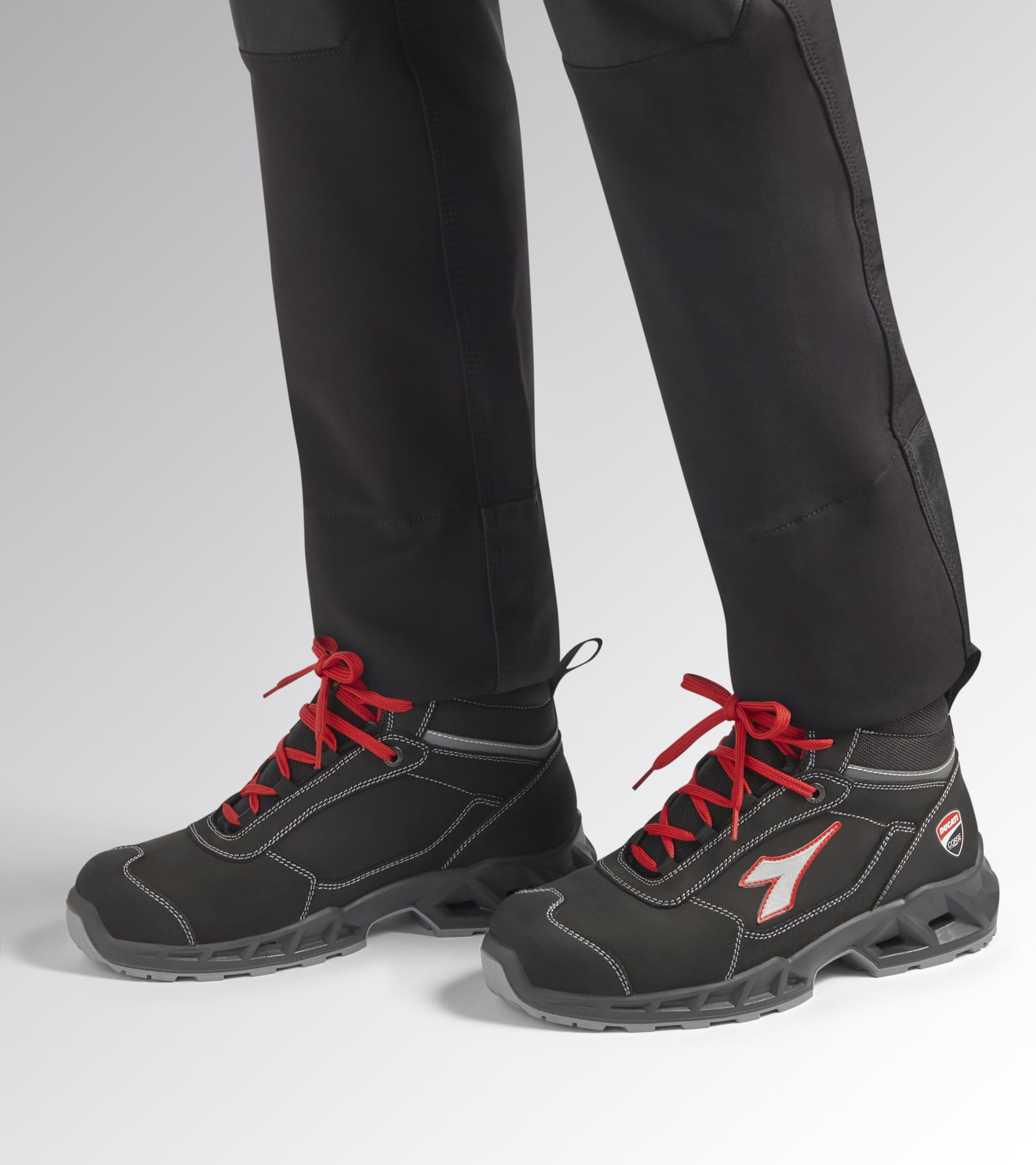 Utility Diadora Shark Engine Mid S3s Fo Sr Esd Scarpe antinfortunisticheUnisex - Adulto