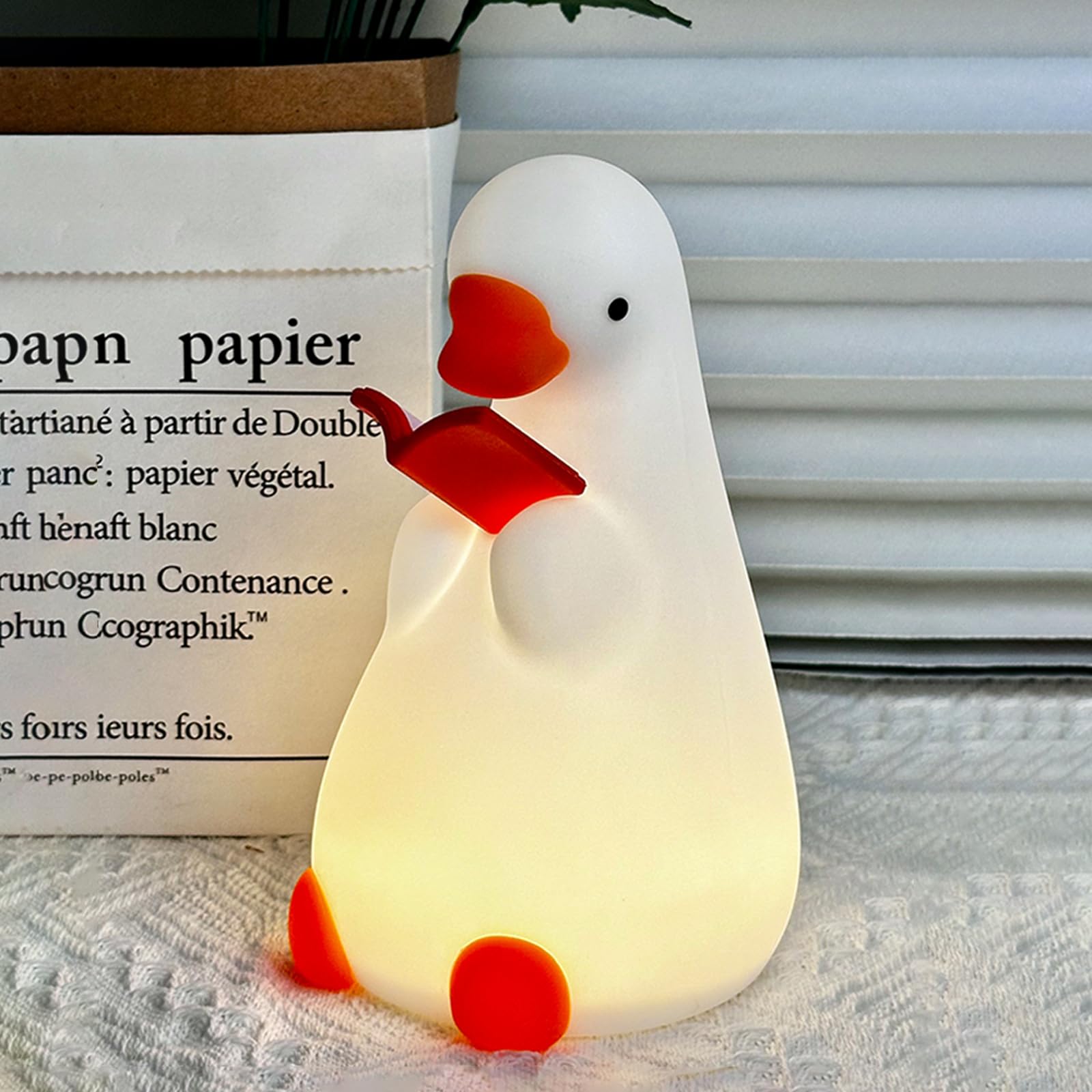 AVEKI Goose Reading Light, Soft Squishy Silicone Duck Night Light