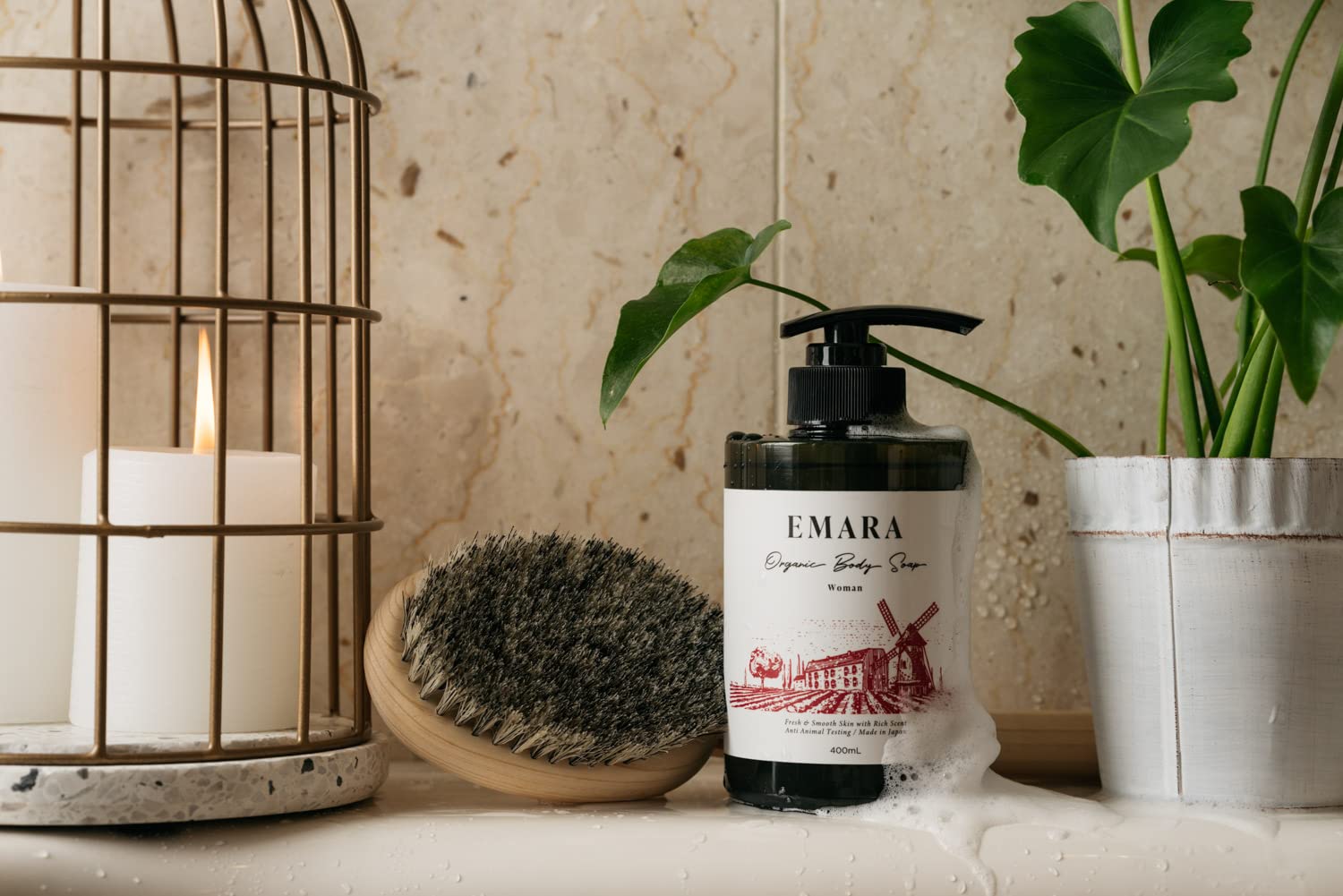 Amazon | EMARA エマラウィメンズ オーガニックハーブ ボディーソープ