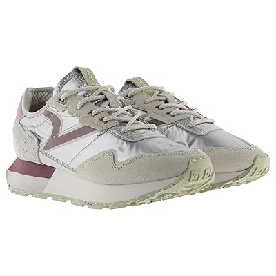 victoria Wing Sport Chic Women