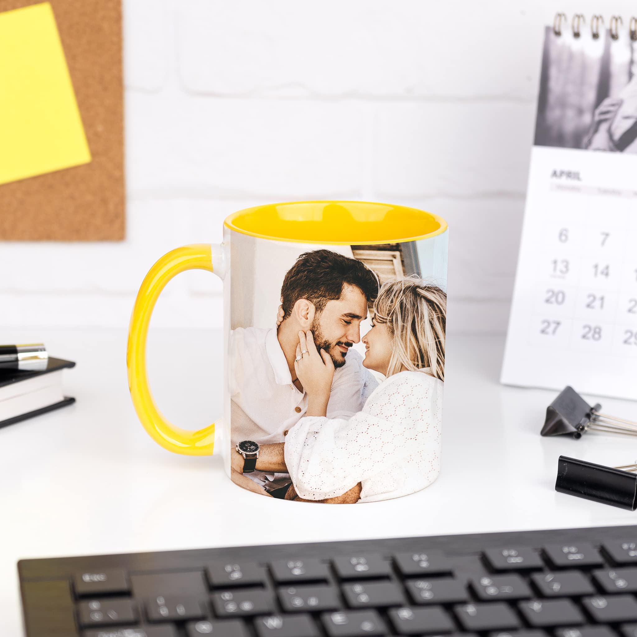 Wanapix | Tazza Personalizzata Con Foto e Testo | 325 ml | Tazza Personalizzata Ceramica | Mug | Regalo Originale | GIALLO