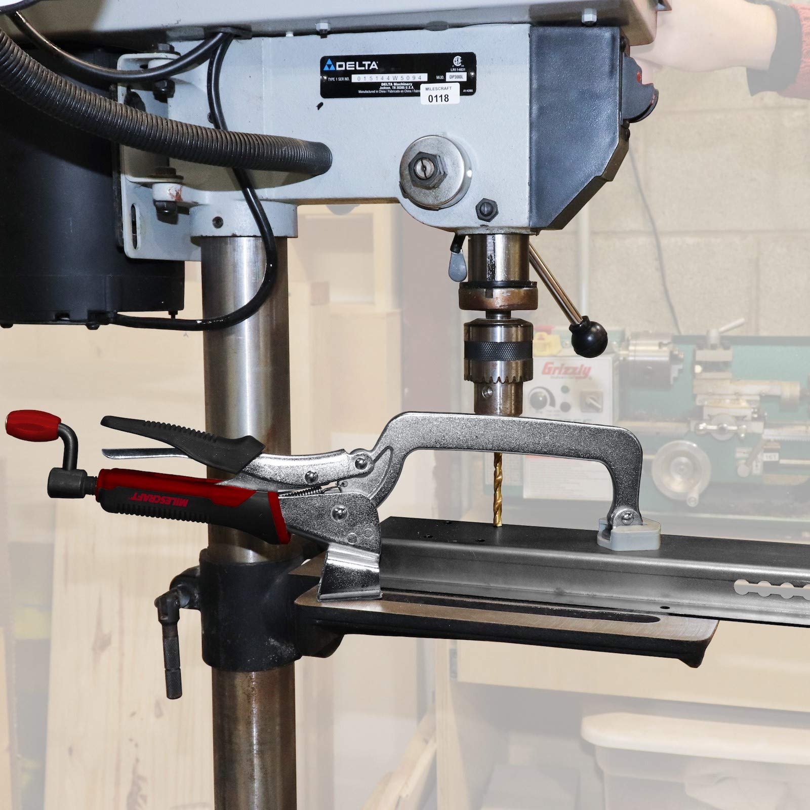 Milescraft 4006 7,6 cm Bankklemme – Robuste Niederhalteklammer mit nicht beschädigender Gummiauflage zur Verwendung mit T-Schienen, Klemmtischen & Klemmplatten bei verschiedenen