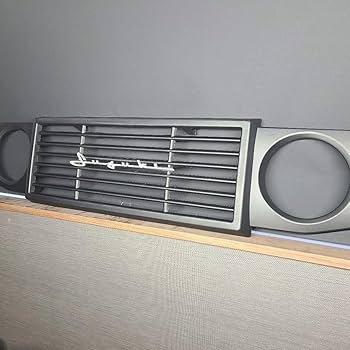 Amazon.co.jp: ジムニー JB64 JB74用グリル 筆記体エンブレム