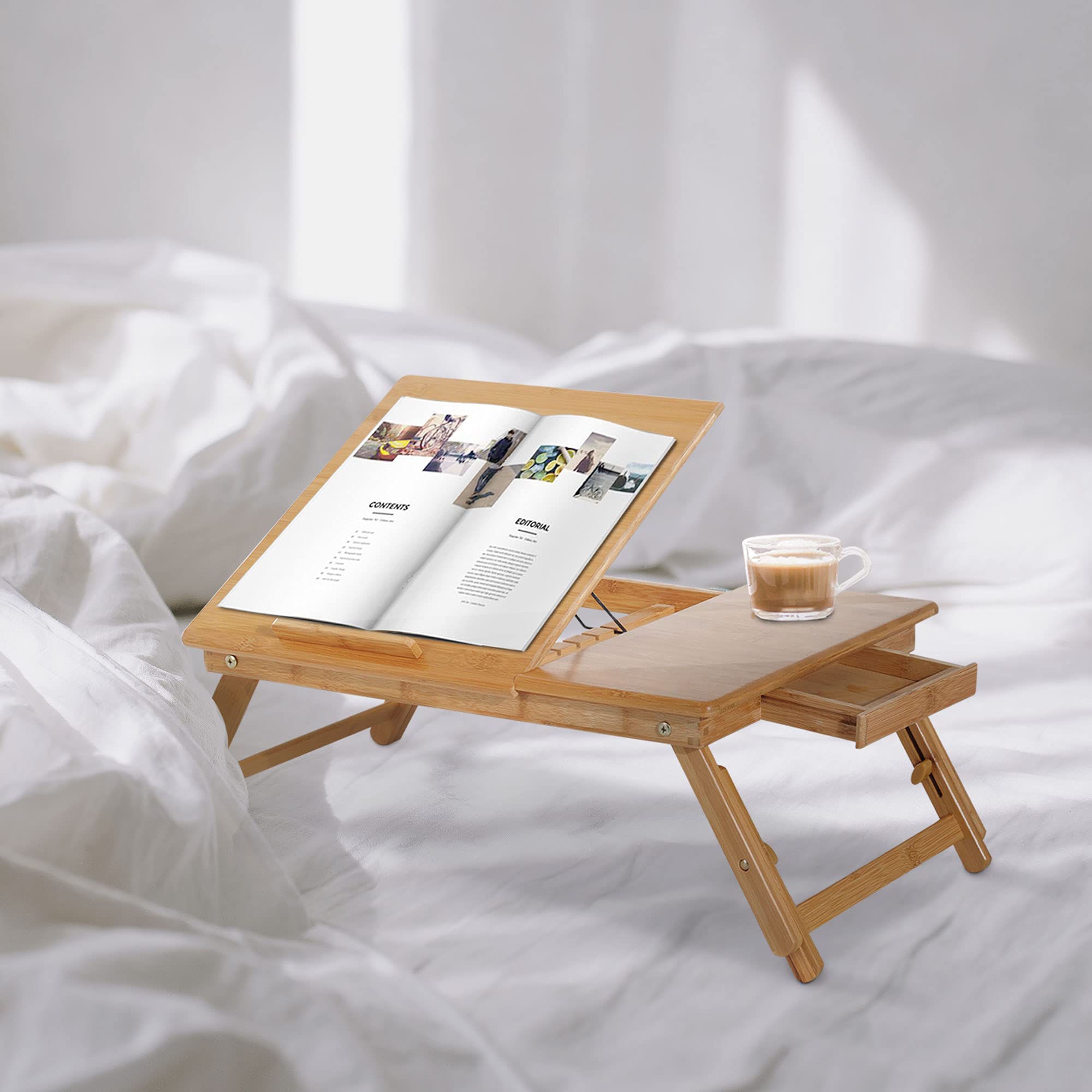 HOMCOM Table de lit, Plateau pour Ordinateur, Table d'appoint en Bois de Bambou, Plateau inclinable, Pliable et réglable en Hauteur avec tiroir, 55 x 35 x 22-32,5 cm, Naturel