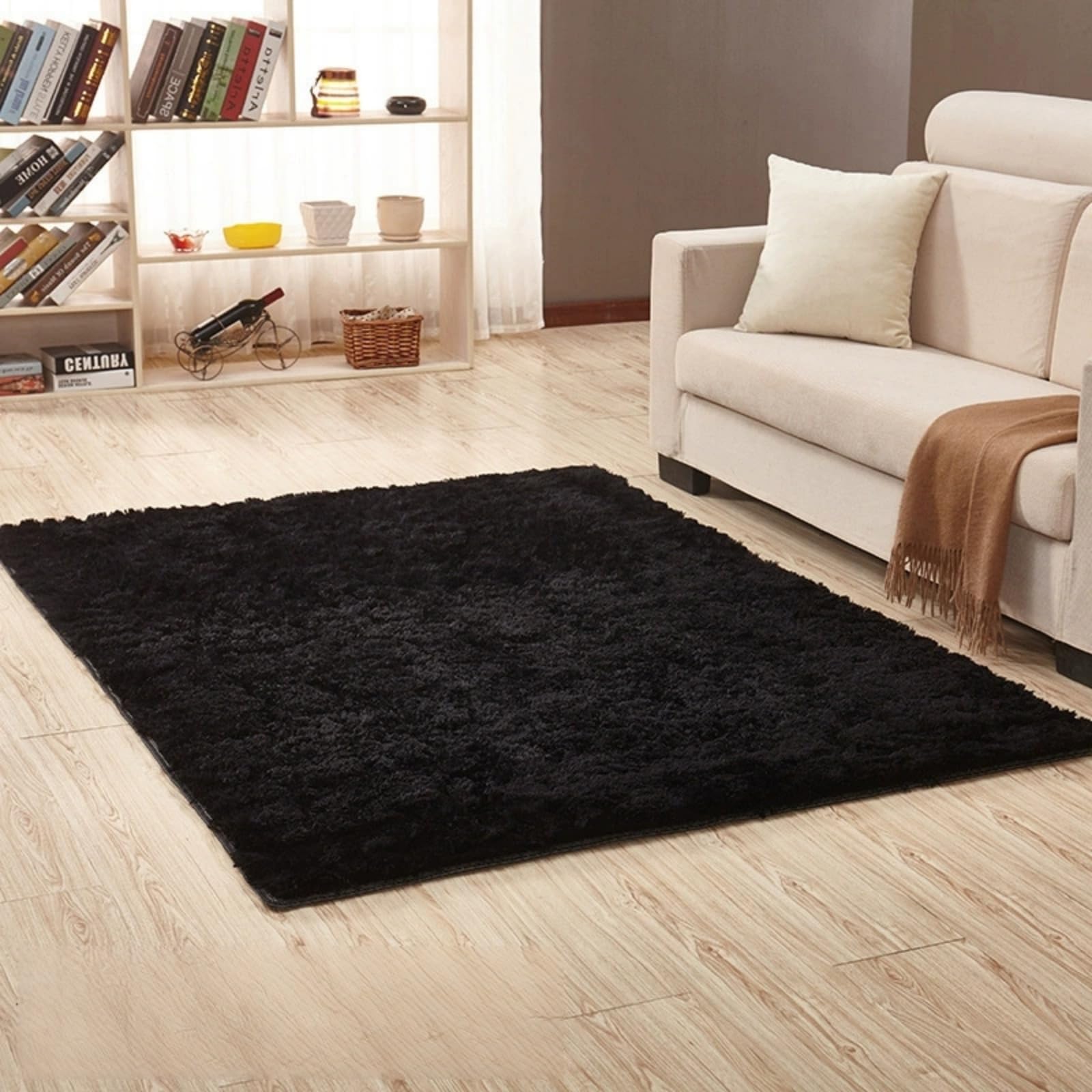 Hearda Fluffy Rugs Living Room, Shaggy Rugs for Bedrooms Soft Thick Pile Plush Floor Mat with Non Slip Bottom Modern Kids Carpet Play Mat Washable for Bedside Kids Room (Black,50x200cm)
