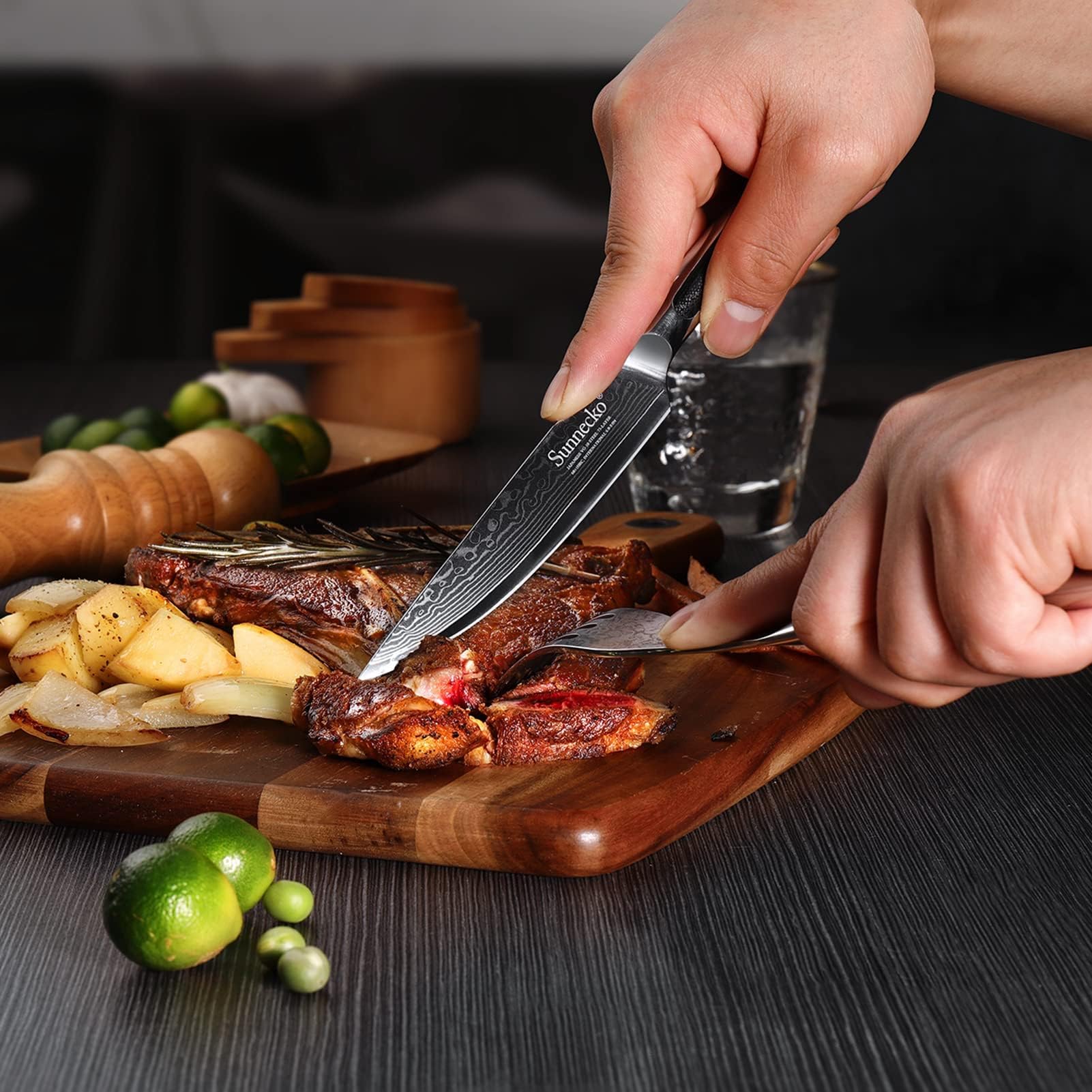 Sunnecko Couteau Viande 13 cm en Acier Damas 73 Couches, Couteau Cuisine Japonais Style Professionnel Universel avec Poignée G10, pour Steak Dîner Crêpe