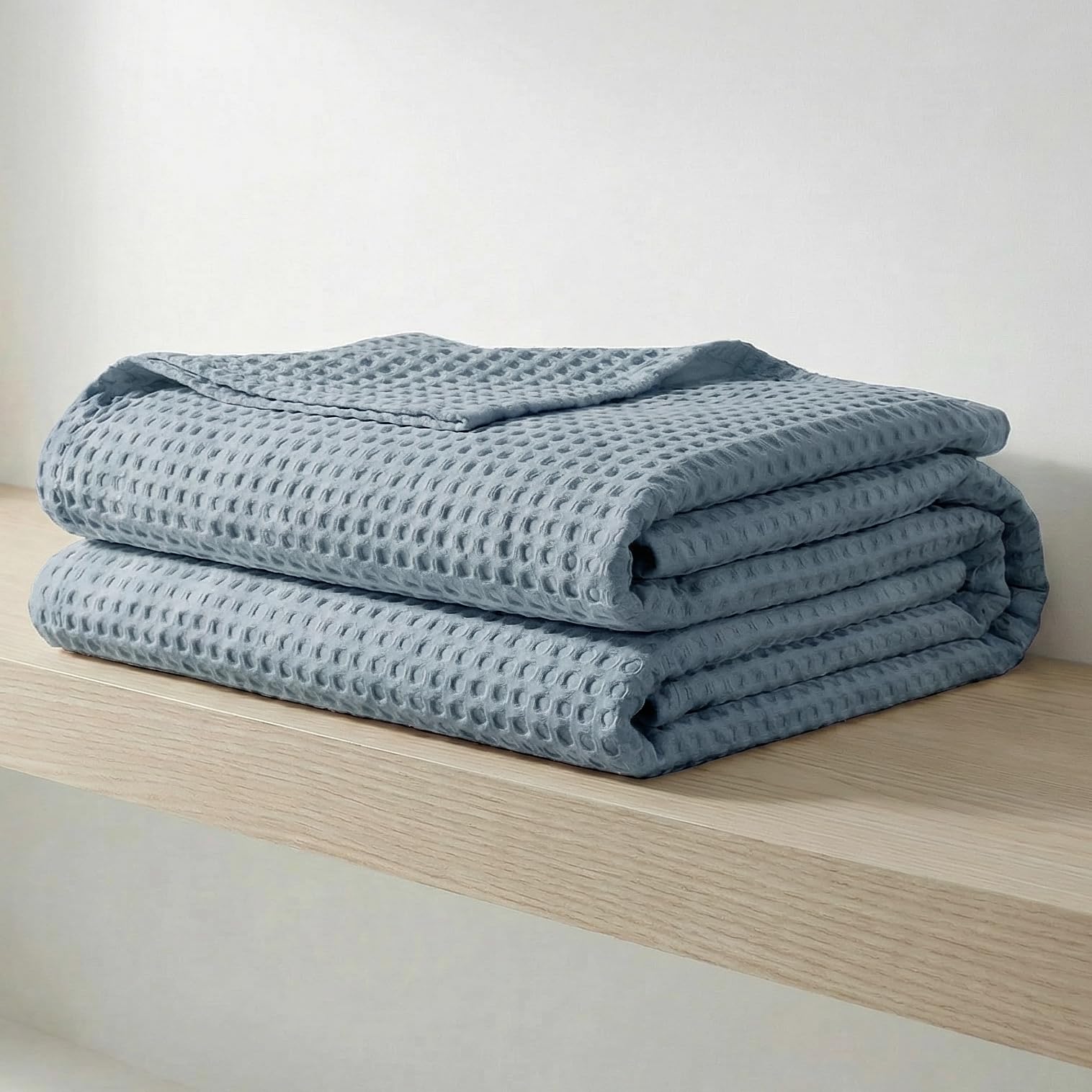 Mahome Copriletto Nido d'Ape Matrimoniale in 100% Puro Cotone di Alta Qualità 260x260 cm, Coperta Estiva Primaverile Leggera e Traspirante, Tinta Unita Elegante Morbido (Azzurro Polvere)