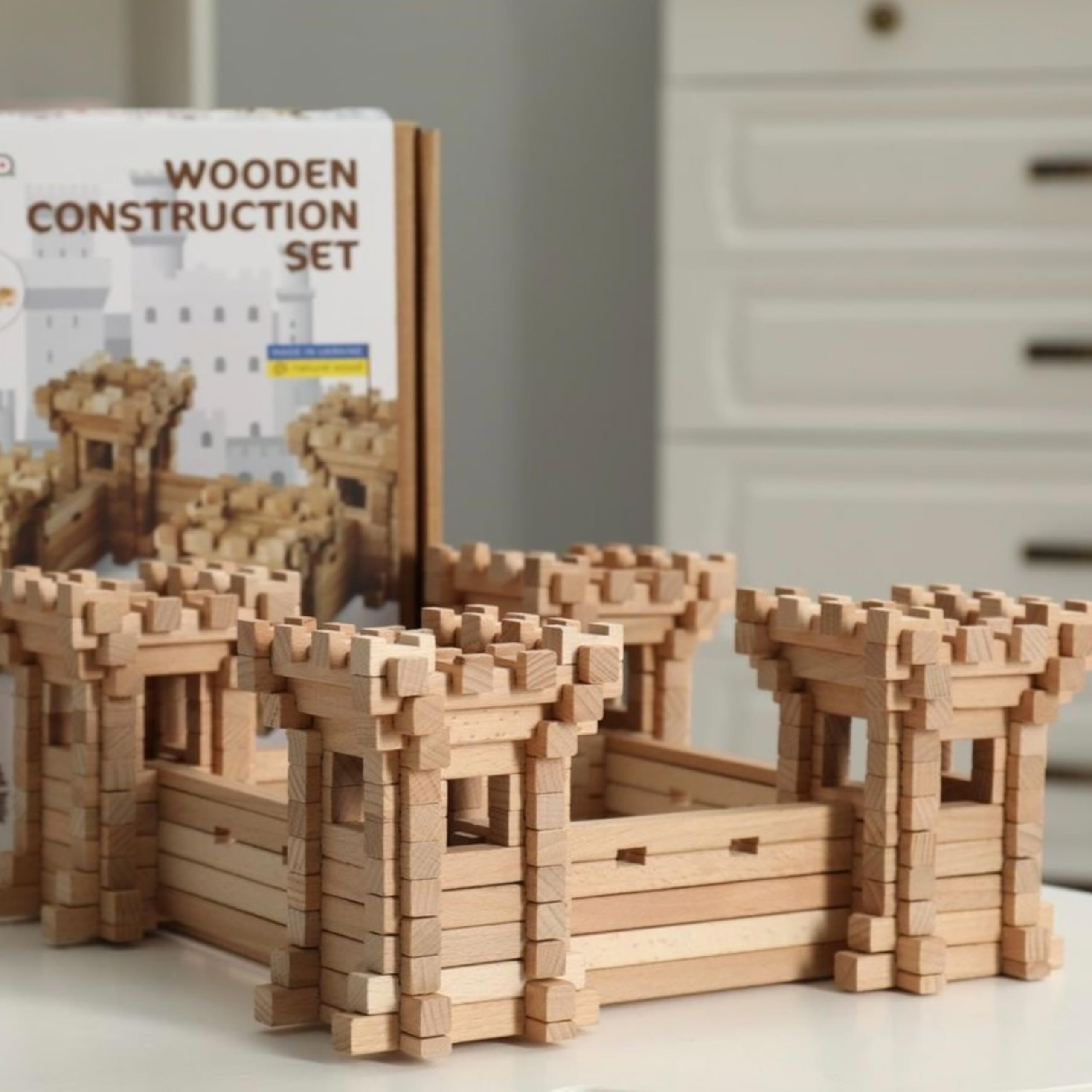 Igroteco Jeu de Construction en Bois – Muraille Série «Forteresse», 282 Pièces, Jouet Éducatif Écologique à Assembler pour Enfants dès 8 Ans