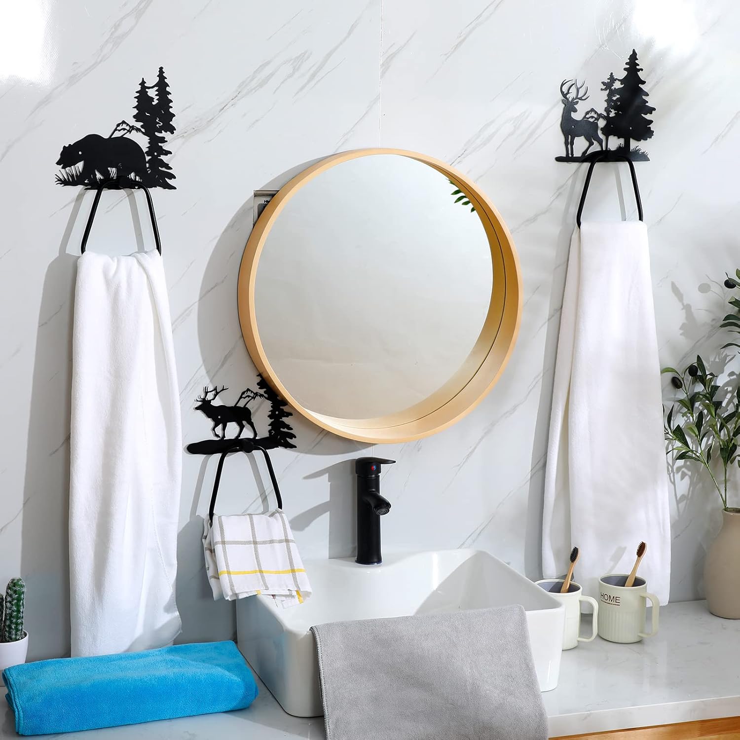 Peryiter 3 Pcs Bear Towel Holder Rustic Towel Racks Cabin Bathroom Decor Black Bear Deer Wipe Ring Wall Decorations Farmhouse Kitchen Gifts