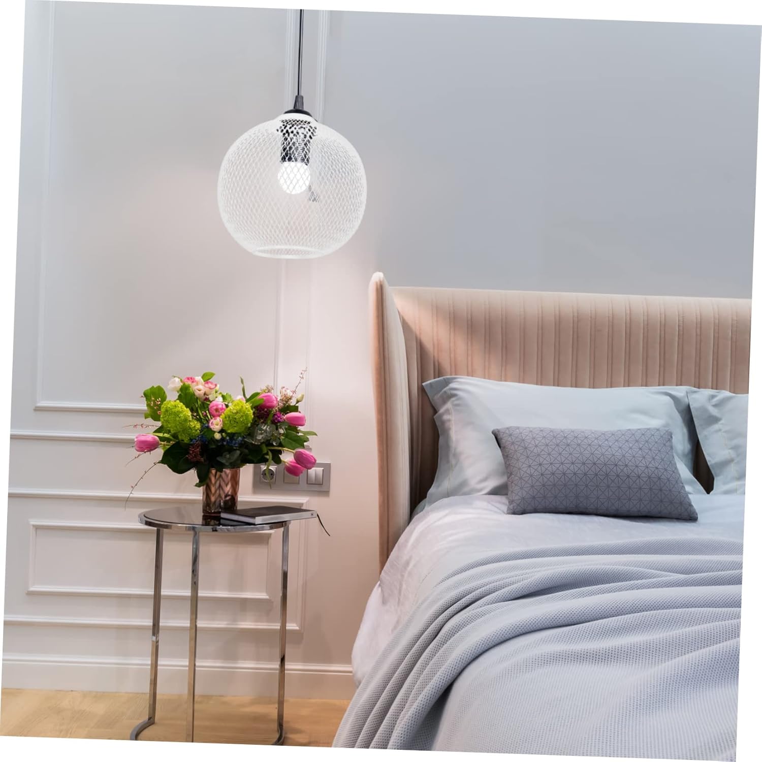 BESPORTBLE 2pcs Globe Shape Metal Lampshade Reusable Hanging Light Cover Novelty Table Lamp Shade