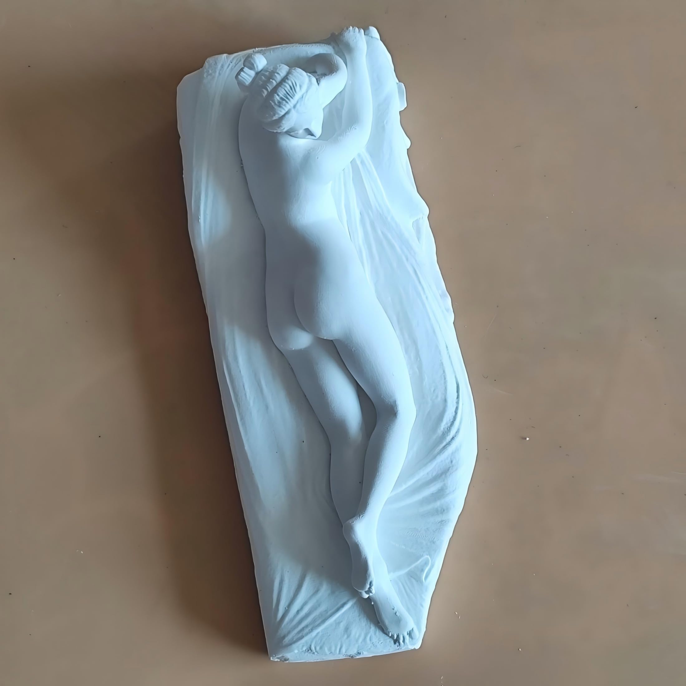 Dytartzx Reclining Female Sculpture – Greek Mythology Style Plaster Art Statue, Panther-Inspired Figurine, White Aesthetic Home Decor for Shelf Desk Bedroom, Classical Decorative Ornament 4.92inch
