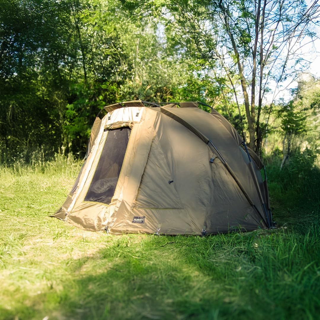 MK-Angelsport Karpfenzelt und 2 × 8-Bein-Karpfenliegen (Tragkraft 140kg) mit Gummihammer, Traumpaket, Set – 5 Seasons 2 Mann Dome (302 cm × 272 cm × 146 cm), Set, Outdoor, Camping