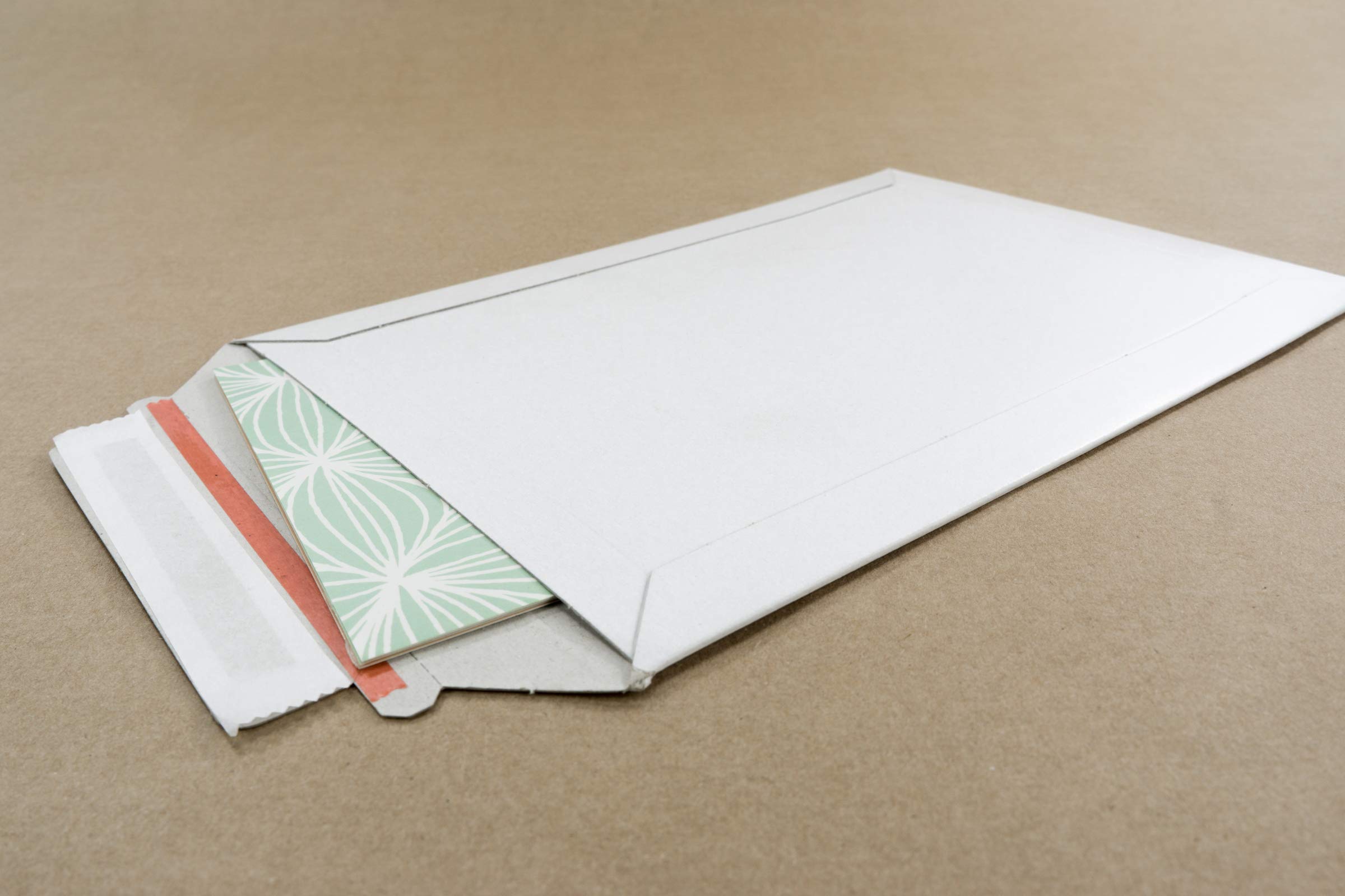 100 Buste In Cartone Bianco A4 - Dimensioni 315x240 Mm, Piatte, Con Filo Strappa, Grammatura 390 G/m²