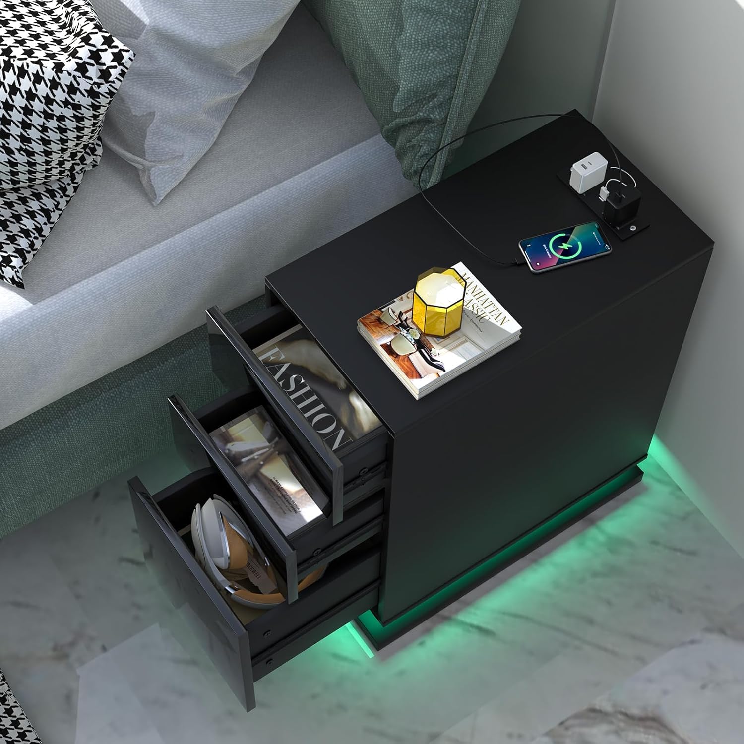 Fixwal Comodino Con Luci LED RGB E Porte USB, 3 Cassetti In Tessuto, Finitura PU, Nero, Con Piedini Regolabili - 5