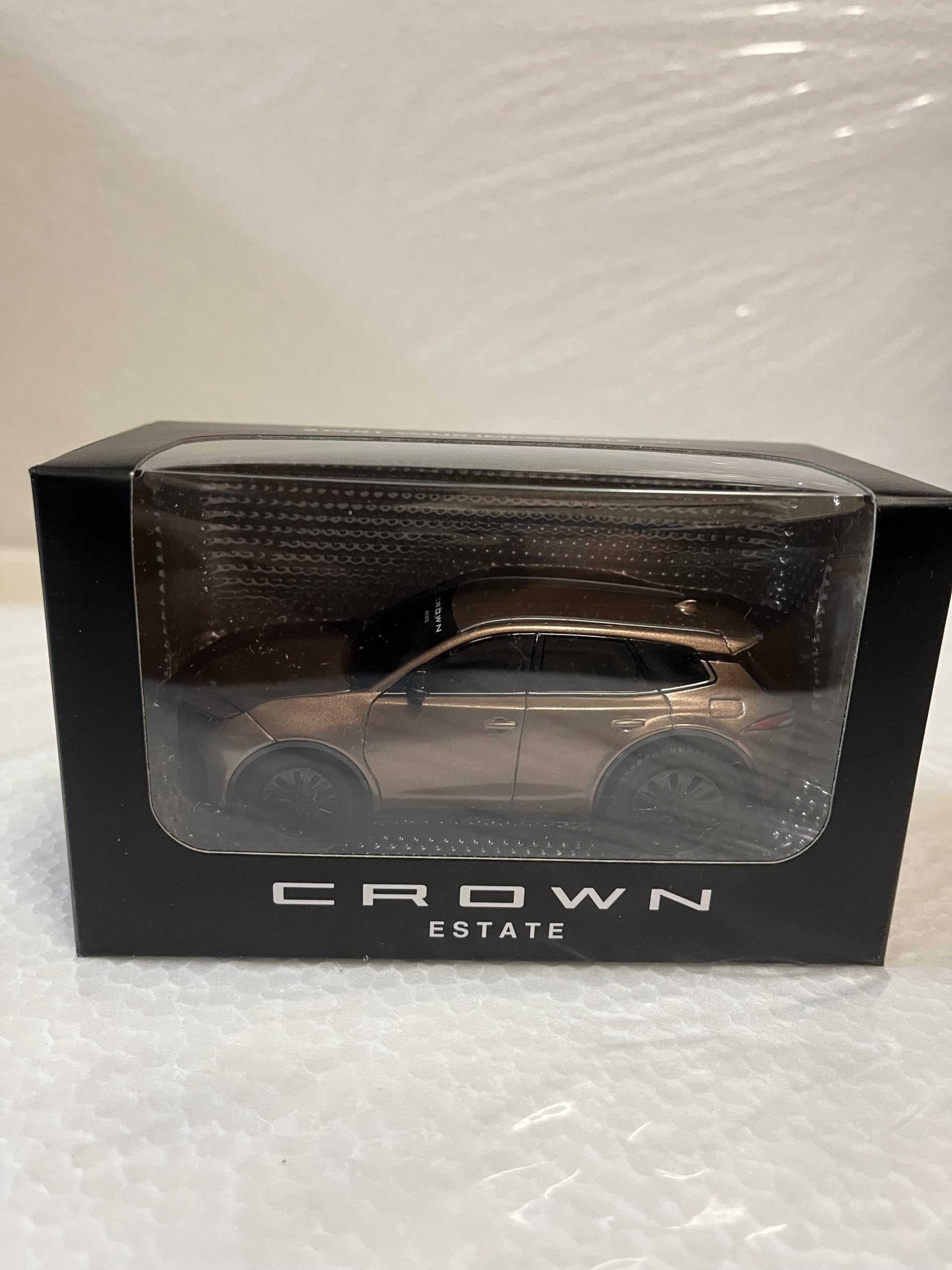 トヨタ 新型クラウンエステートミニカー 非売品 トヨタ 新型クラウンエステート ミニカー カラーサンプル