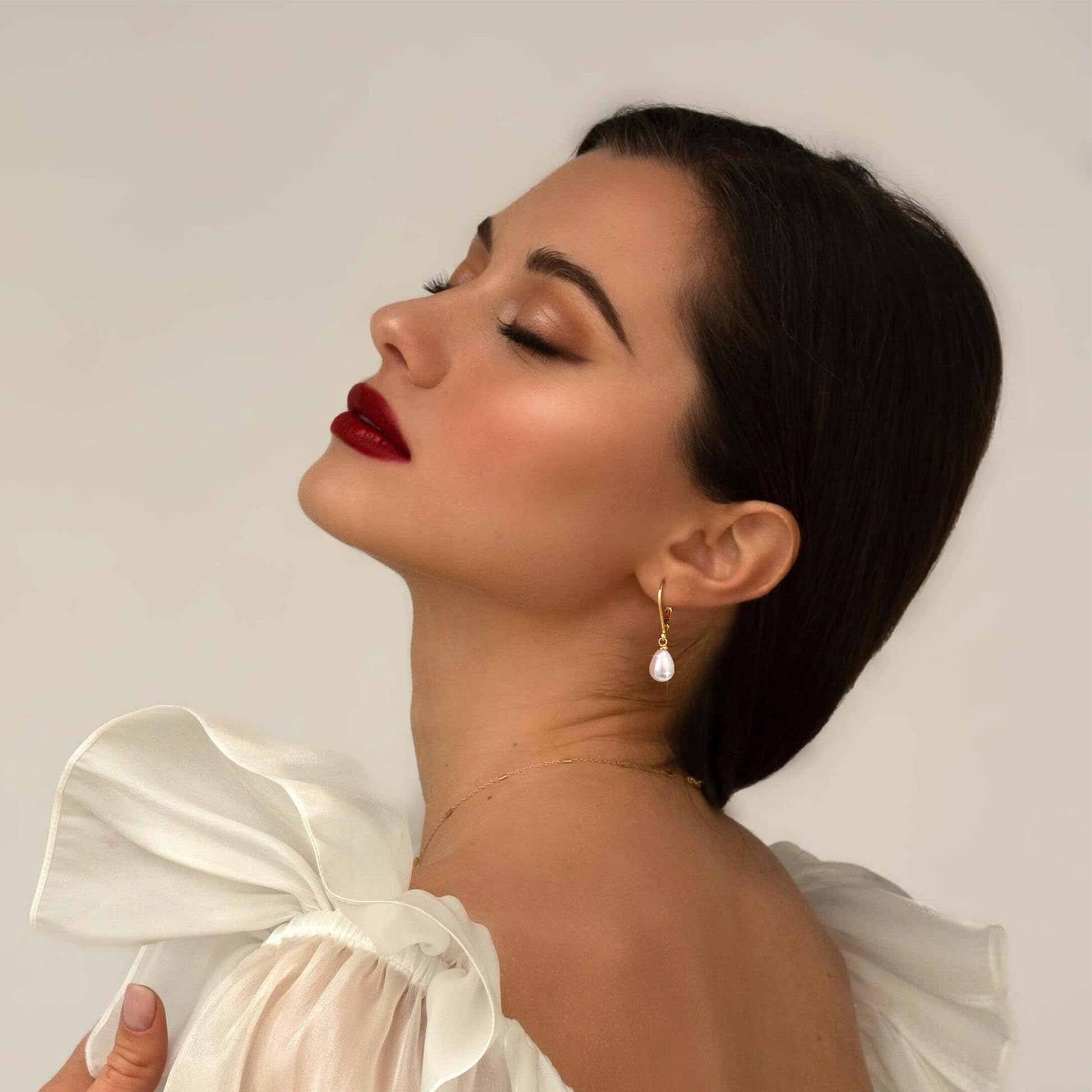 Freekiss Pearl Earrings for Women Trendy: Flat Back Stud Earrings 14K Gold Plated/925 Sterling Silver Freshwater Pearl Dangle Earrings Cute Bow Earrings Wedding Jewelry Birthday Gifts for Women Girls