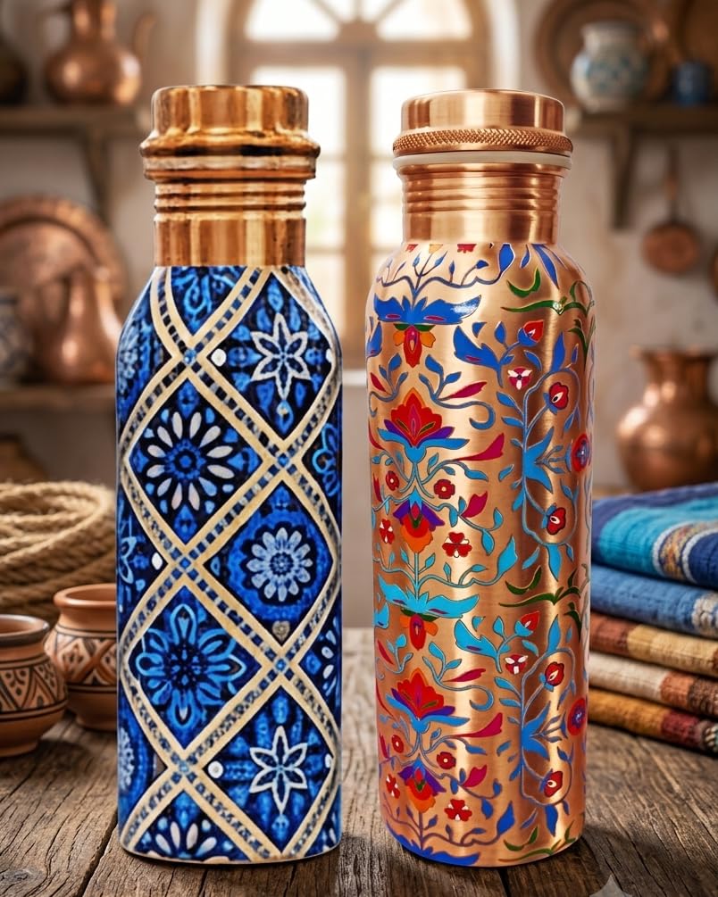 Kleine Kupfer-Trinkflasche (500 Ml) Mit Farbiger Gravur Auslaufsicher Und Nach Ayurvedischen Prinzipien – Ideal Für Sport Und Yoga.
