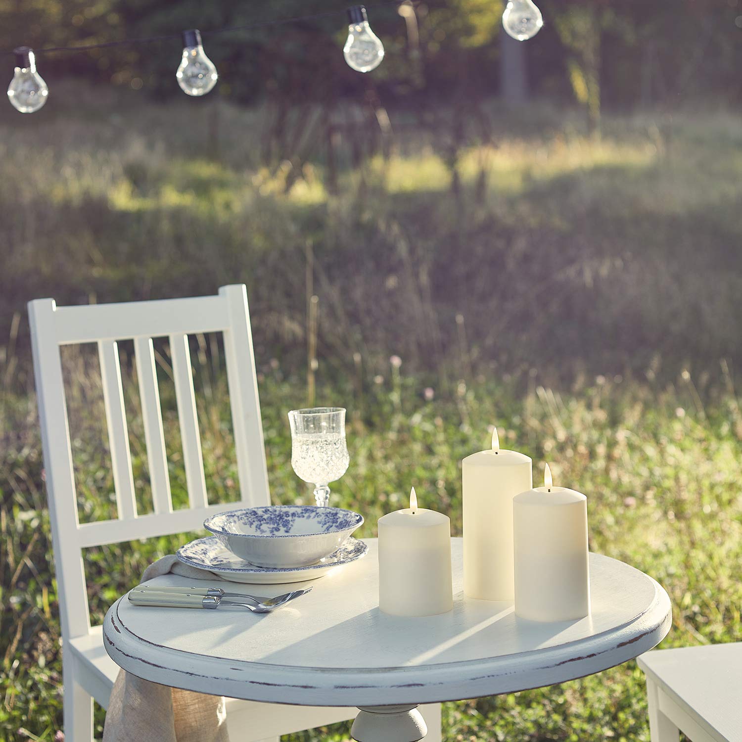 Lights4fun TruGlow® Juego de 3 Velas Sin Llama con LED Blanco Cálido a Pilas con Temporizador Decoración Impermeable para Jardín Balcón Exteriores