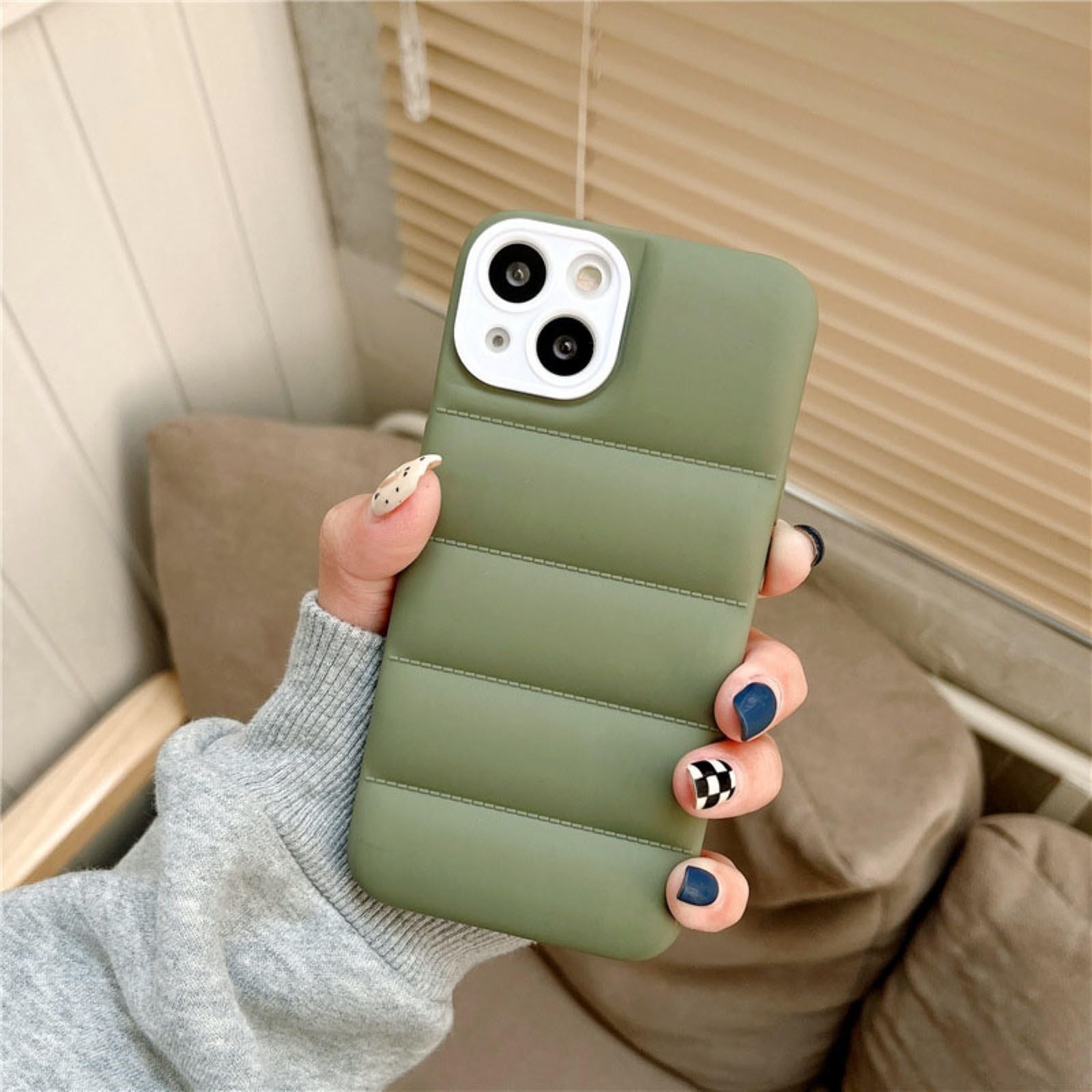Amazon.co.jp: [accessories.bi]iPhone 15 対応 ケース TPU ダウン